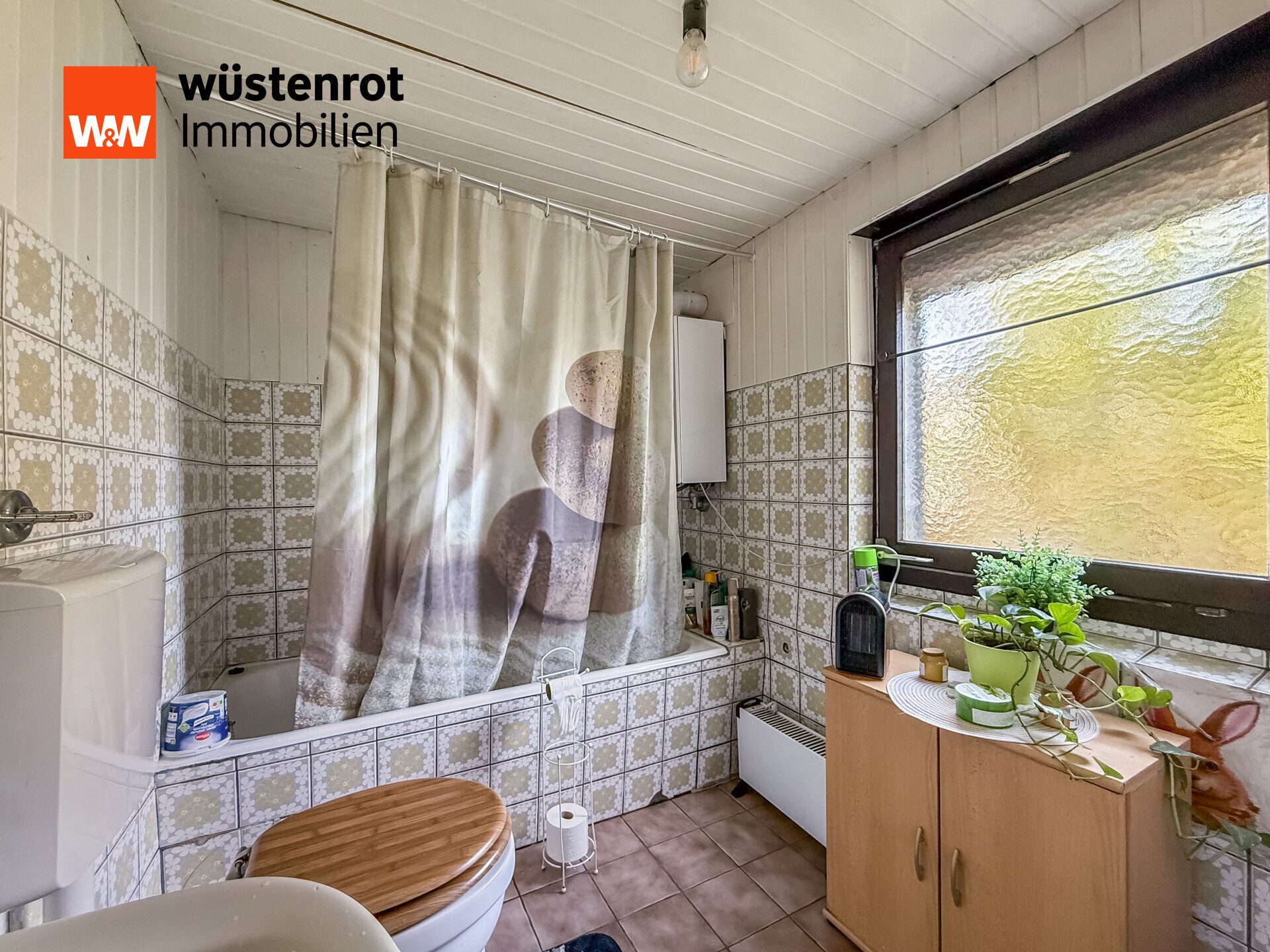 Immobilienangebot - Saarlouis / Roden - Alle - ZFH in Top Lage zu verkaufen. 1. Einheit vermietet, 2. Einheit mit Wohnrecht