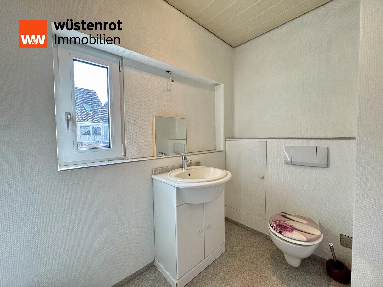 Immobilienangebot - Kelsterbach - Alle - Kelsterbach: Zwei getrennte Objekte auf einem Grundstück. Tradition von 1900 trifft Moderne von 1992