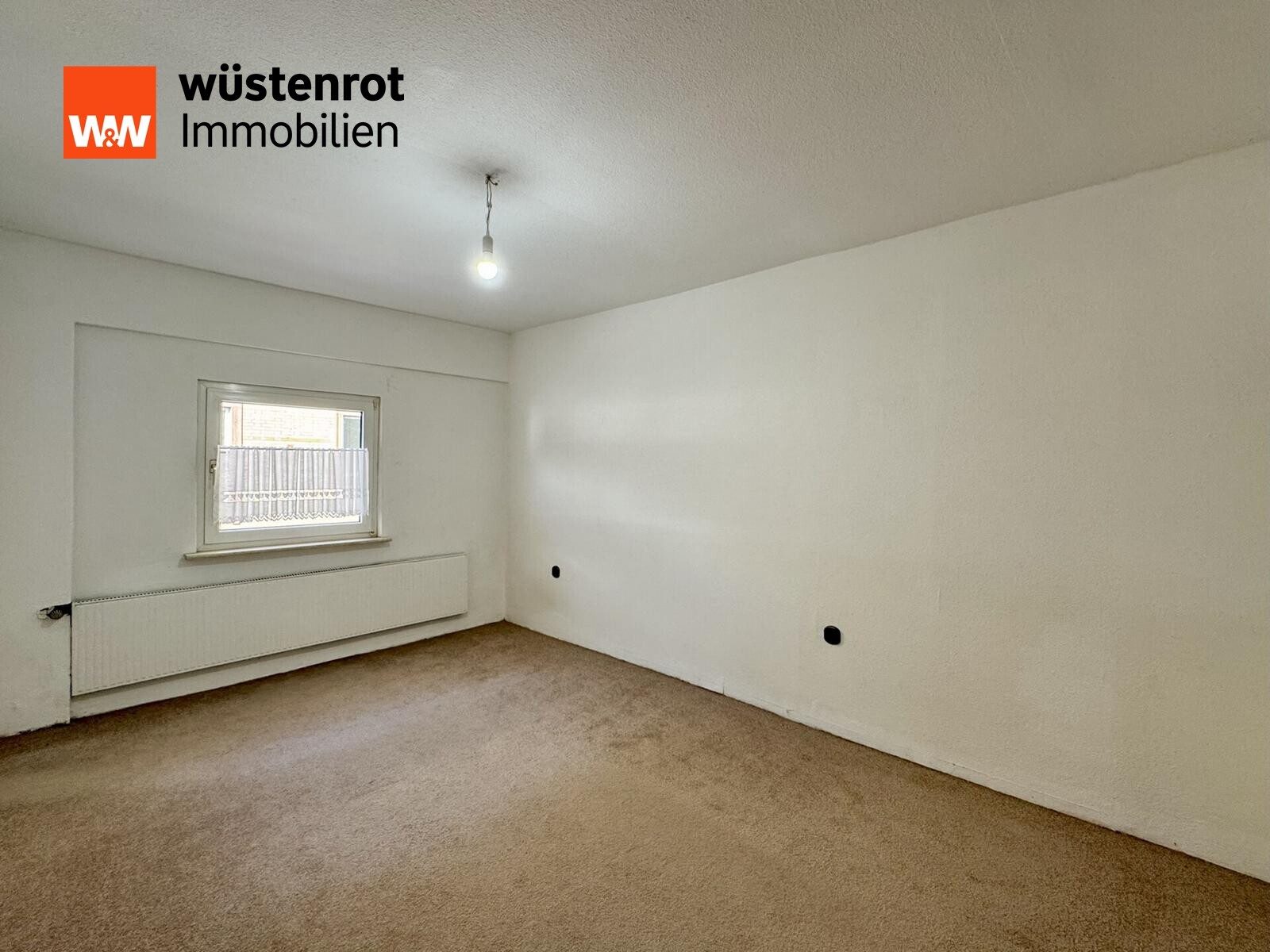 Immobilienangebot - Kelsterbach - Alle - Kelsterbach: Zwei getrennte Objekte auf einem Grundstück. Tradition von 1900 trifft Moderne von 1992