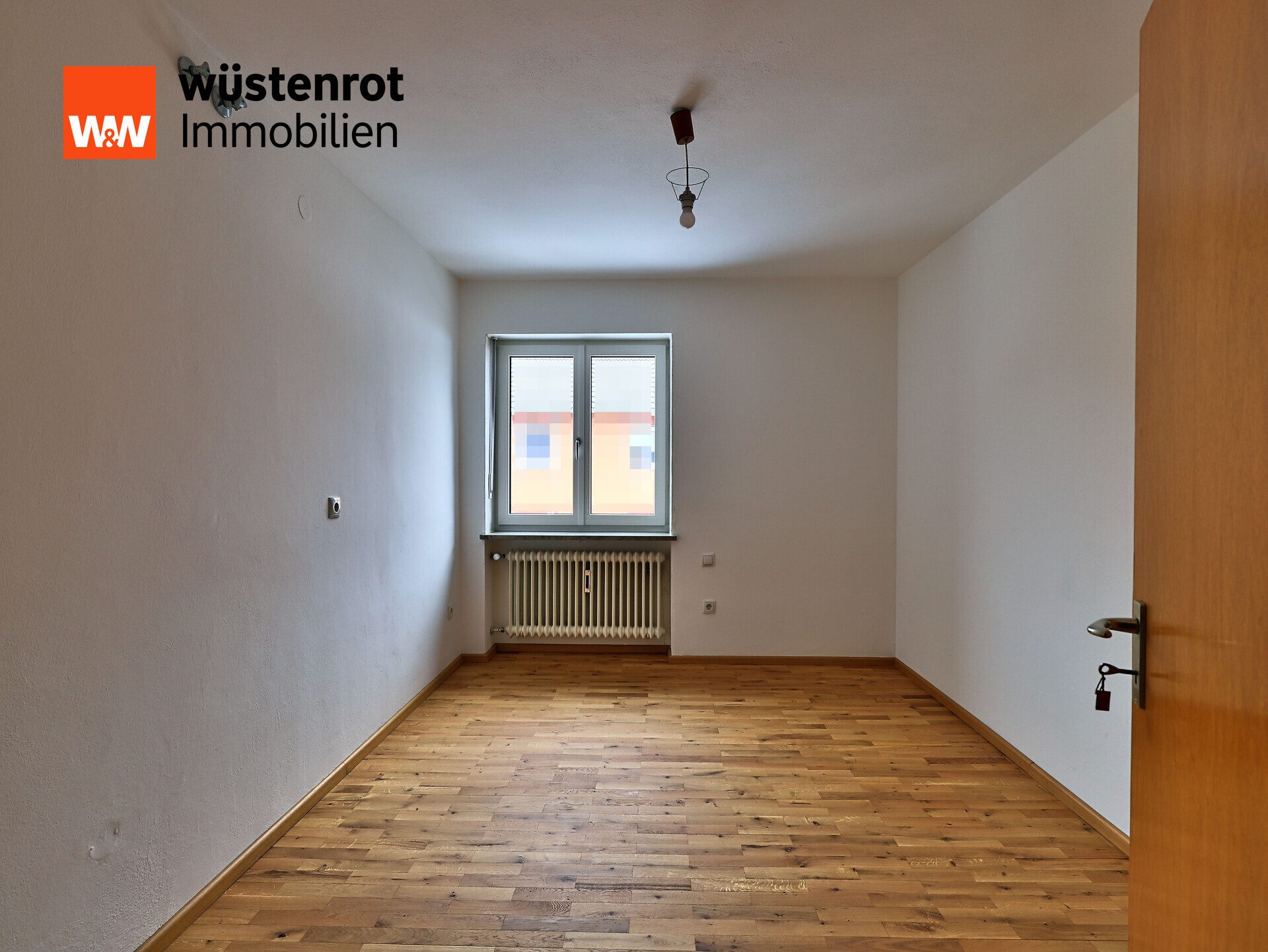 Immobilienangebot - Pechbrunn - Alle - Gepflegtes und modernes Zweifamilienhaus mit großem Garten in ruhiger Lage wartet auf Sie!