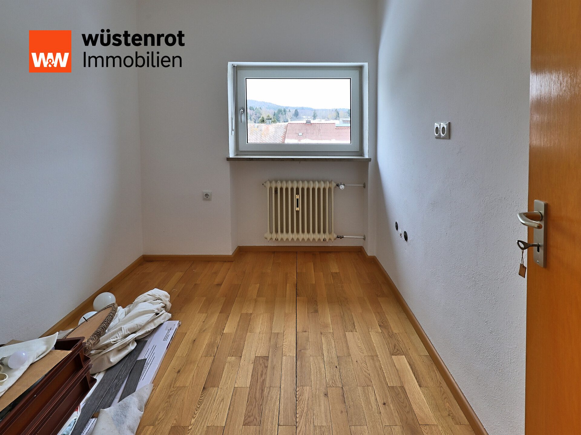 Immobilienangebot - Pechbrunn - Alle - Gepflegtes und modernes Zweifamilienhaus mit großem Garten in ruhiger Lage wartet auf Sie!