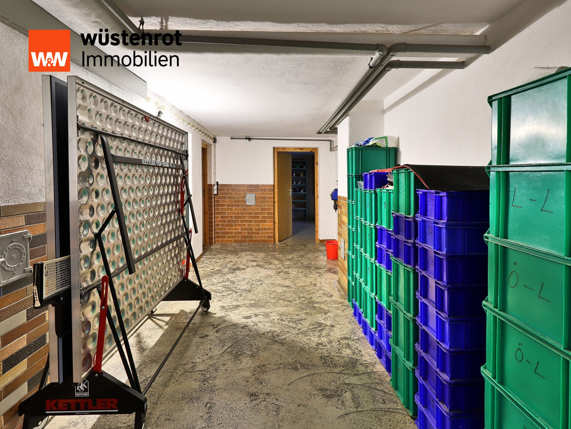 Immobilienangebot - Pechbrunn - Alle - Gepflegtes und modernes Zweifamilienhaus mit großem Garten in ruhiger Lage wartet auf Sie!