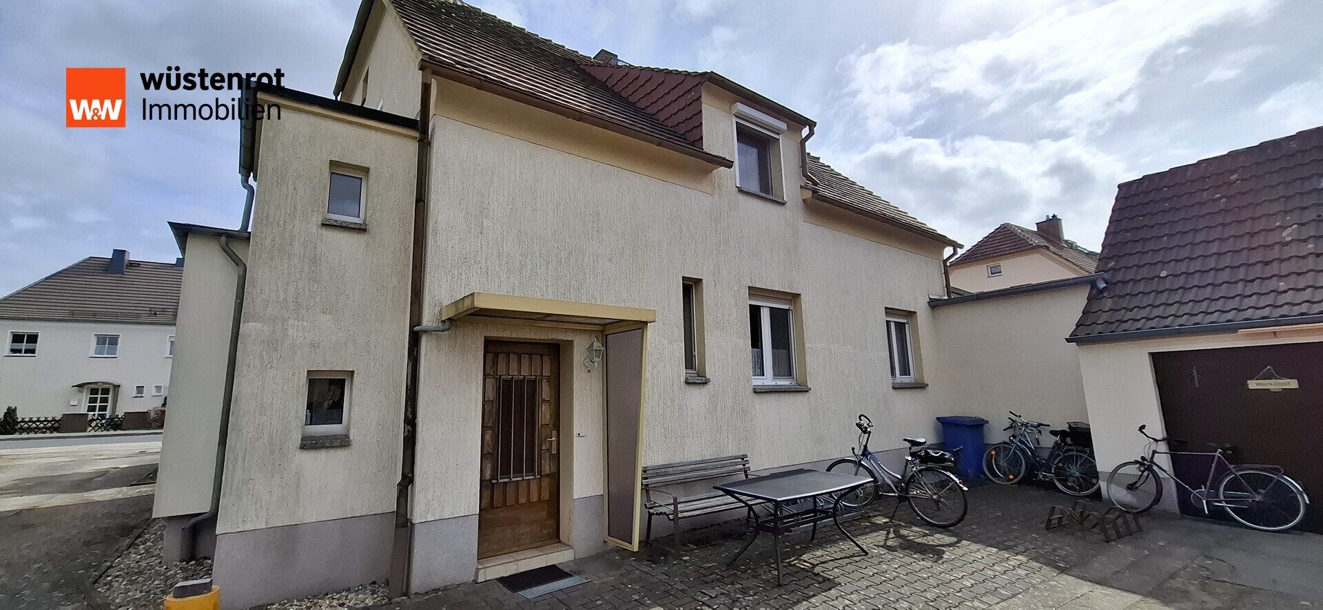 Immobilienangebot - Rothenburg - Alle - Einfamilienhaus mit Nebengelass in Rothenburg