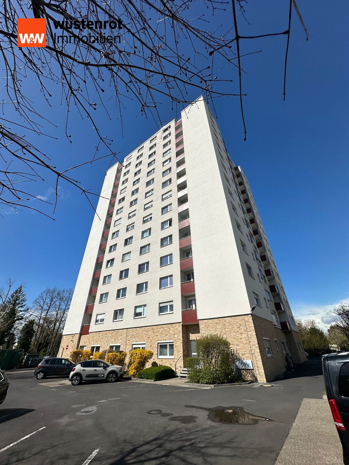 Immobilienangebot - Hanau / Kesselstadt - Alle - 2-Zimmer-Wohnung mit Weitblick – vermietet mit A+ Effizienz