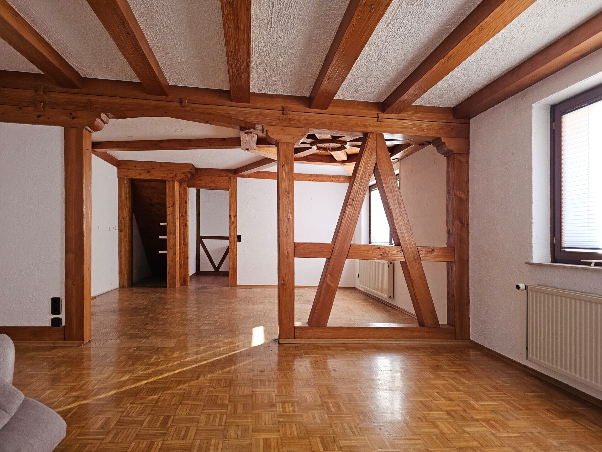 Immobilienangebot - Rottweil - Alle - Schluss mit kleinen, teuren Wohnungen ohne Charme!
Hier kommt die Alternative, auf die alle warten!