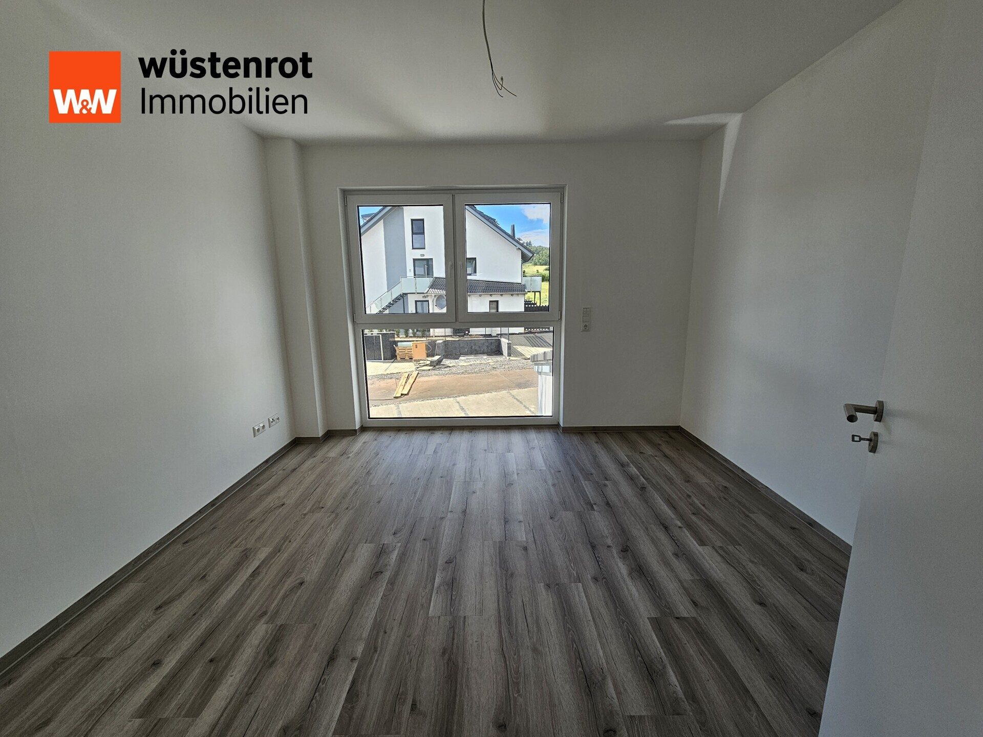Immobilienangebot - Lahntal / Sterzhausen - Alle - Moderne 3-Zimmerwohnung mit Komfort und Balkon in Lahntal-Sterzhausen