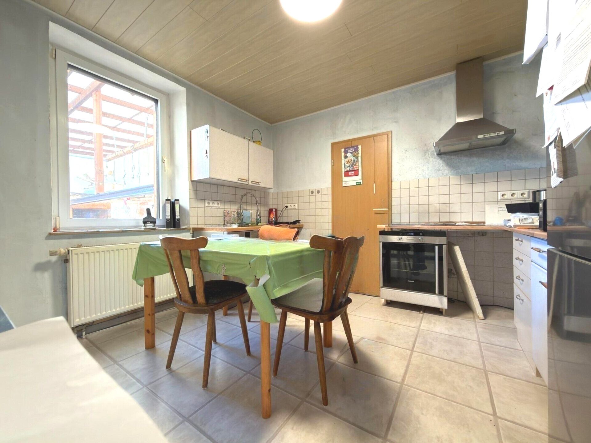 Immobilienangebot - Trier / Ehrang - Alle - Doppelhaushälfte in Trier-Ehrang mit großzügigem Grundstück und optimaler Anbindung