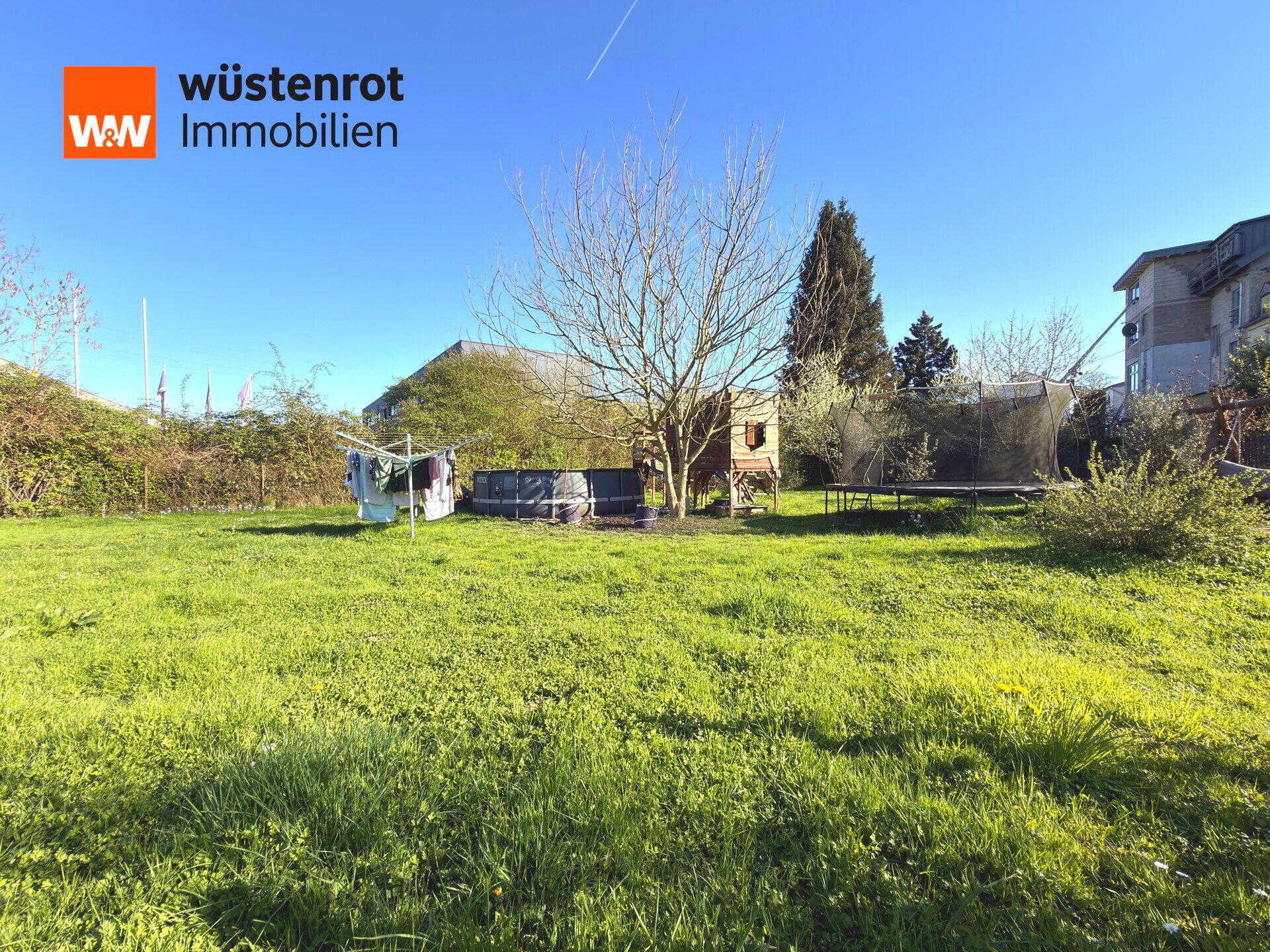 Immobilienangebot - Trier / Ehrang - Alle - Doppelhaushälfte in Trier-Ehrang mit großzügigem Grundstück und optimaler Anbindung