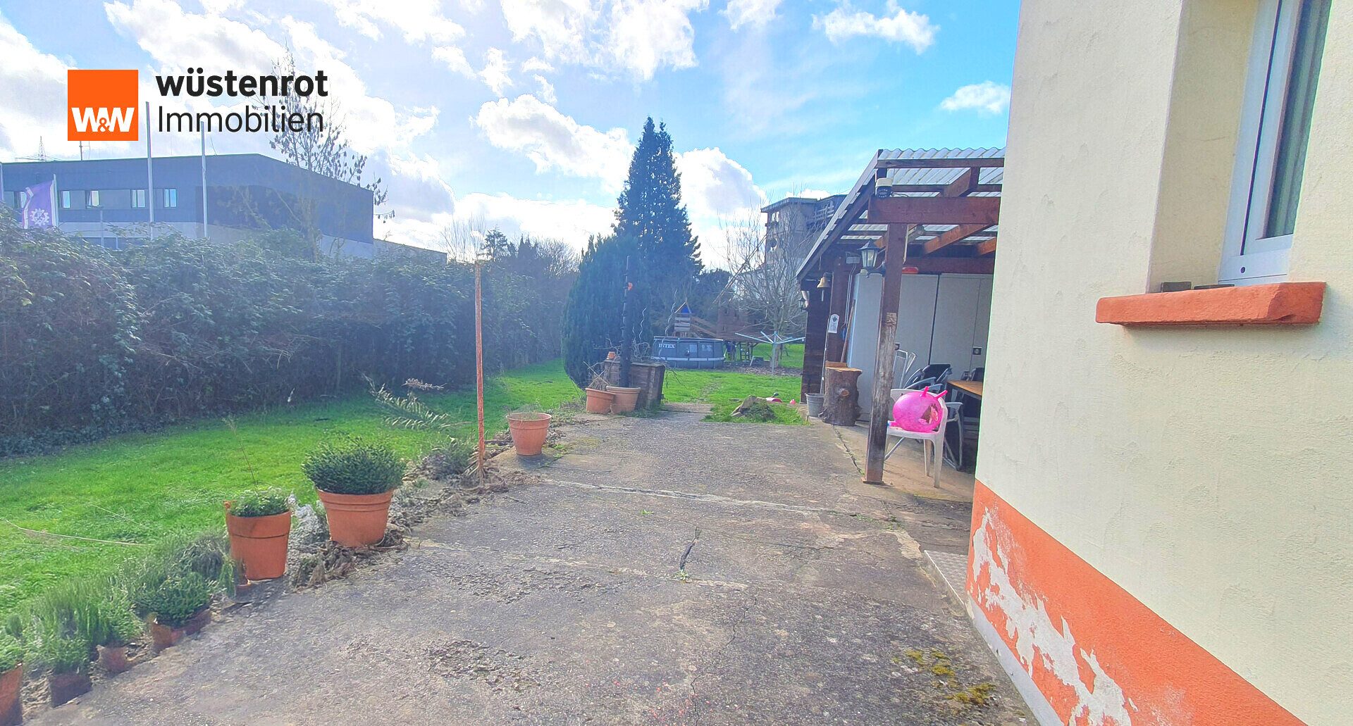 Immobilienangebot - Trier / Ehrang - Alle - Doppelhaushälfte in Trier-Ehrang mit großzügigem Grundstück und optimaler Anbindung