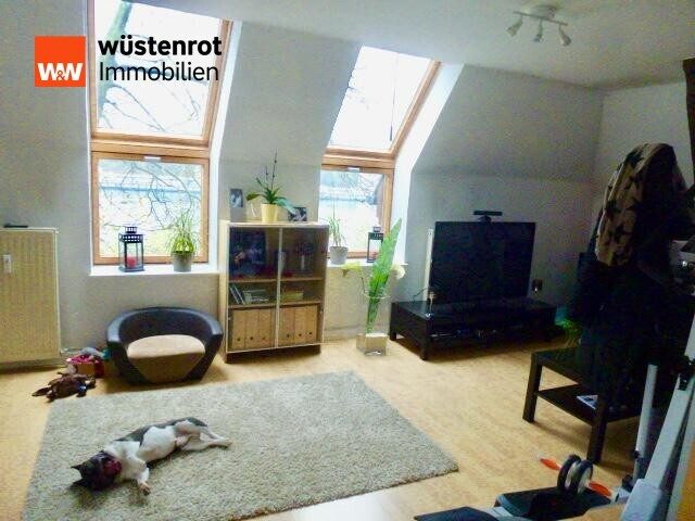 Immobilienangebot - Kiel / Holtenau - Alle - Modernisiertes Altbau-MFH direkt am Nord-Ostsee-Kanal in Kiel Holtenau