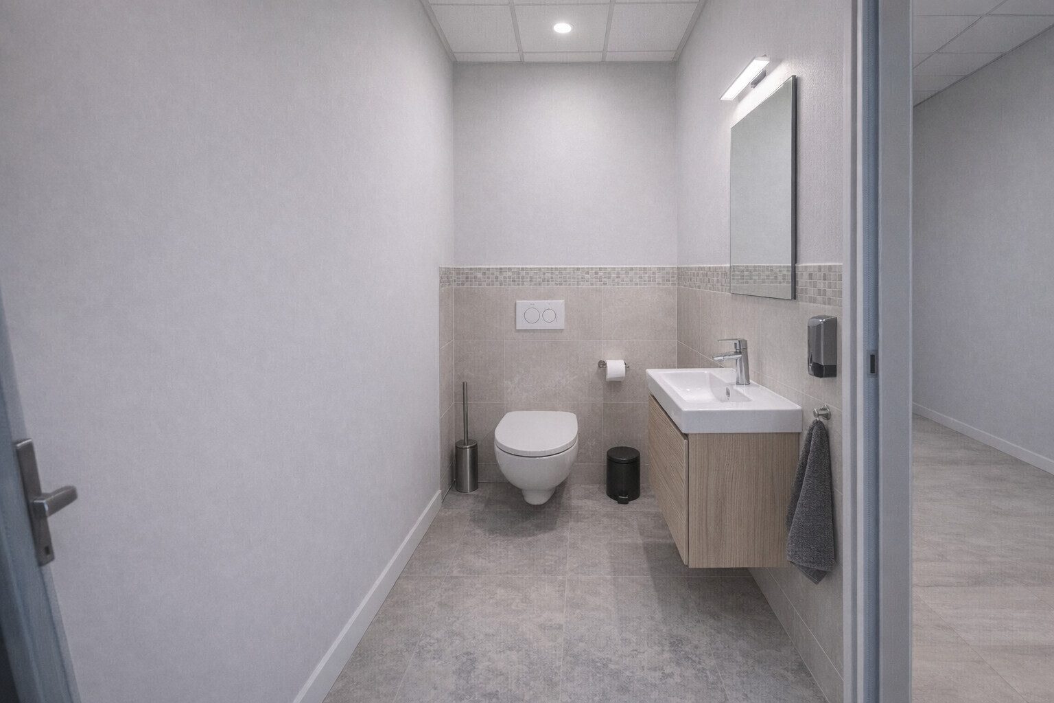 Immobilienangebot - Duisburg - Alle - Modernes Ladenlokal mit großen Schaufenstern und Lagermöglichkeit im Keller! Geeignet für Einzelhandel mit Onlinegeschäft!