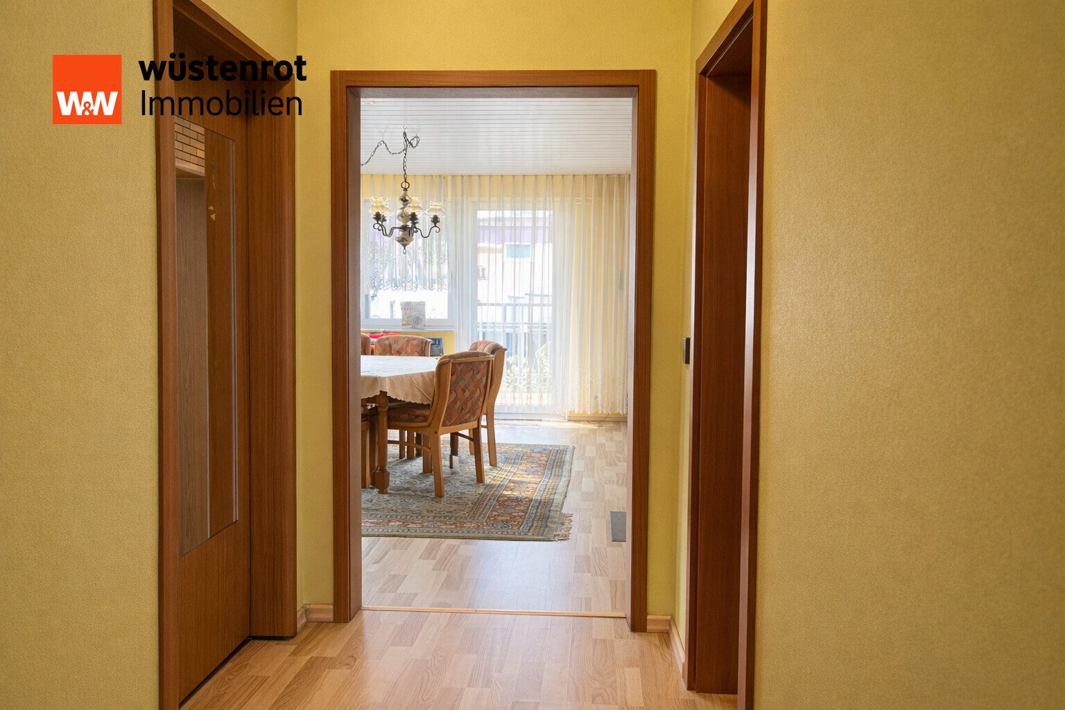 Immobilienangebot - Neckarhausen-Nürtingen - Alle - Zweifamilienhaus mit Raum für Ihre persönlichen Wohnideen