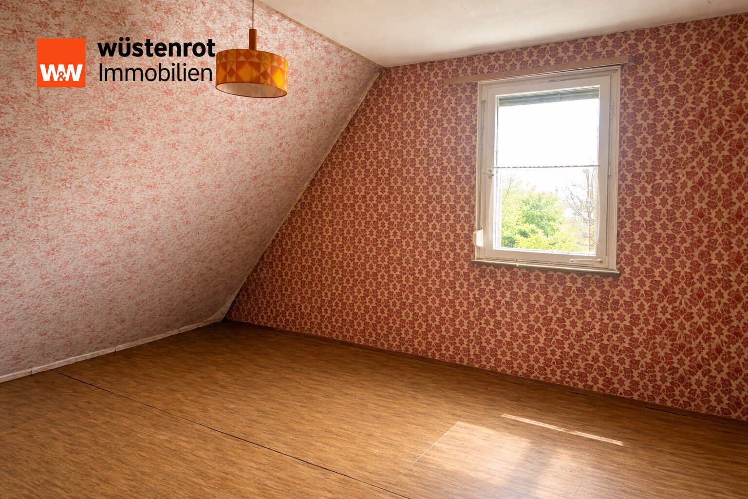 Immobilienangebot - Neckarhausen-Nürtingen - Alle - Zweifamilienhaus mit Raum für Ihre persönlichen Wohnideen