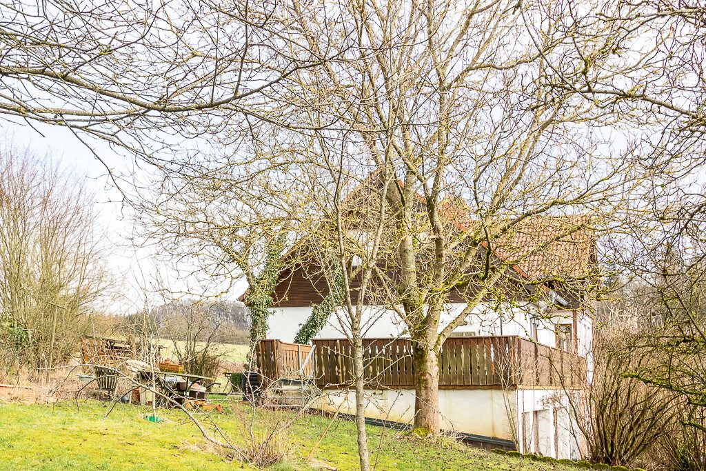 Immobilienangebot - Üdersdorf - Alle - Einfamilienhaus mit vermieteter Einliegerwohnung, wunderschönem Garten, großer Terrasse und Garage.