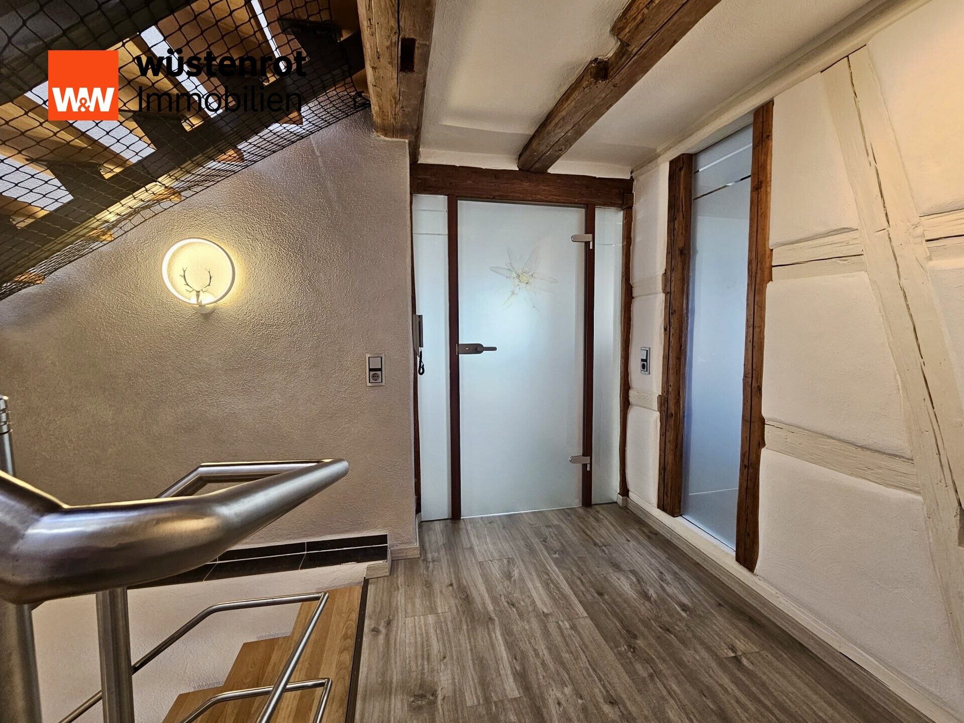 Immobilienangebot - Dunningen / Seedorf - Alle - Tradition neu definiert: Exklusives Fachwerkanwesen mit modernem Wohnkomfort & Traumgarten