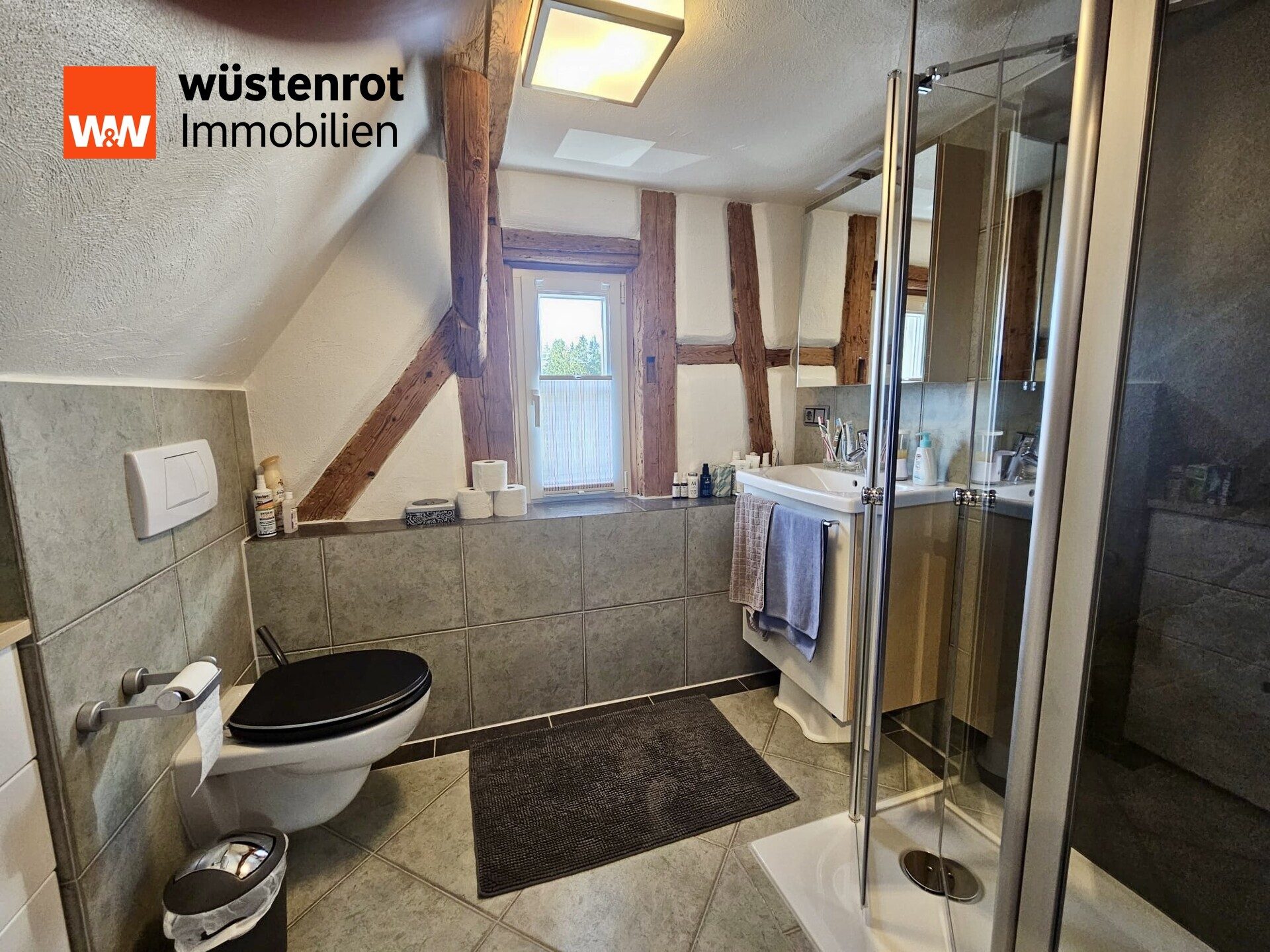 Immobilienangebot - Dunningen / Seedorf - Alle - Tradition neu definiert: Exklusives Fachwerkanwesen mit modernem Wohnkomfort & Traumgarten