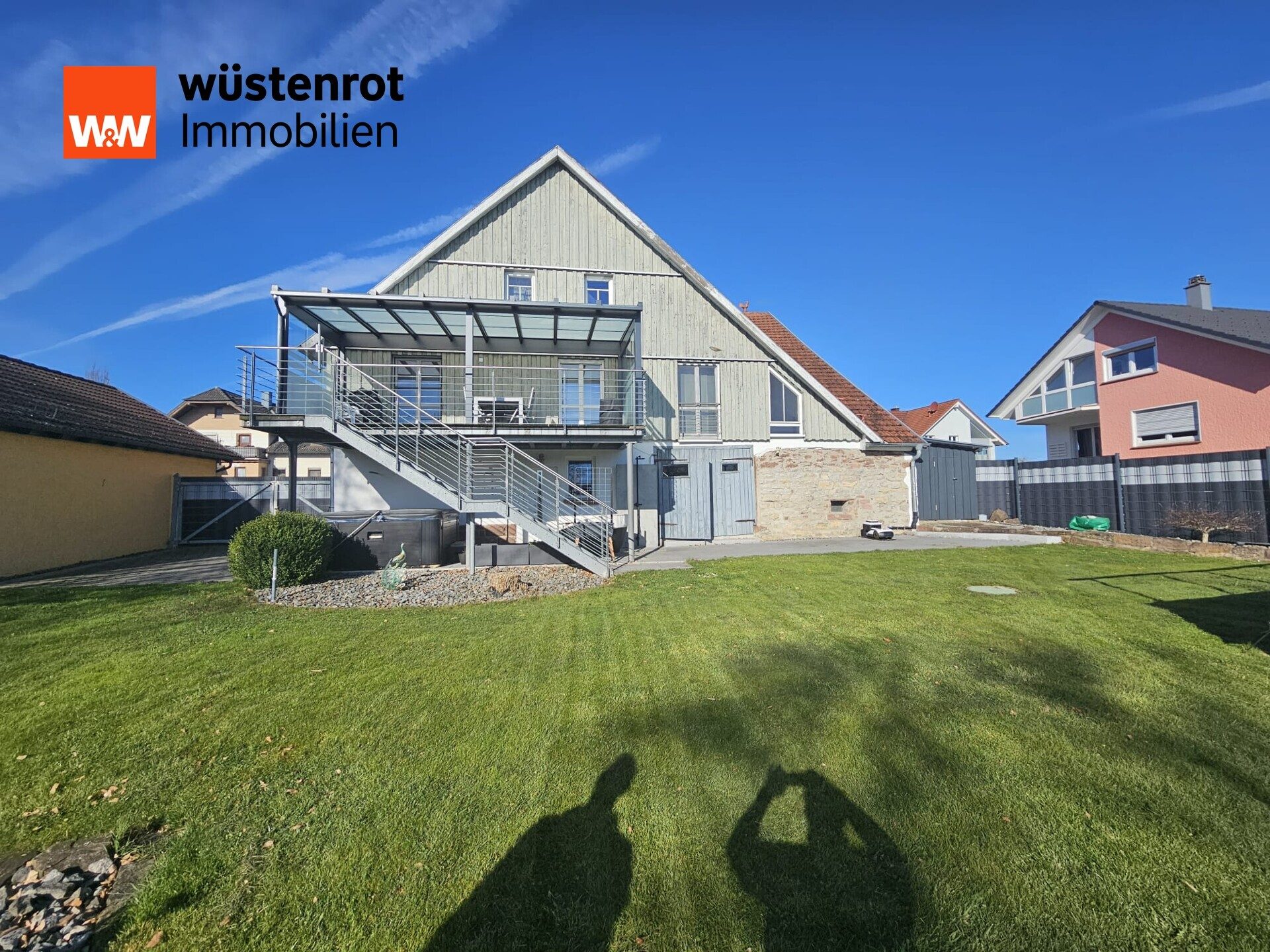 Immobilienangebot - Dunningen / Seedorf - Alle - Tradition neu definiert: Exklusives Fachwerkanwesen mit modernem Wohnkomfort & Traumgarten