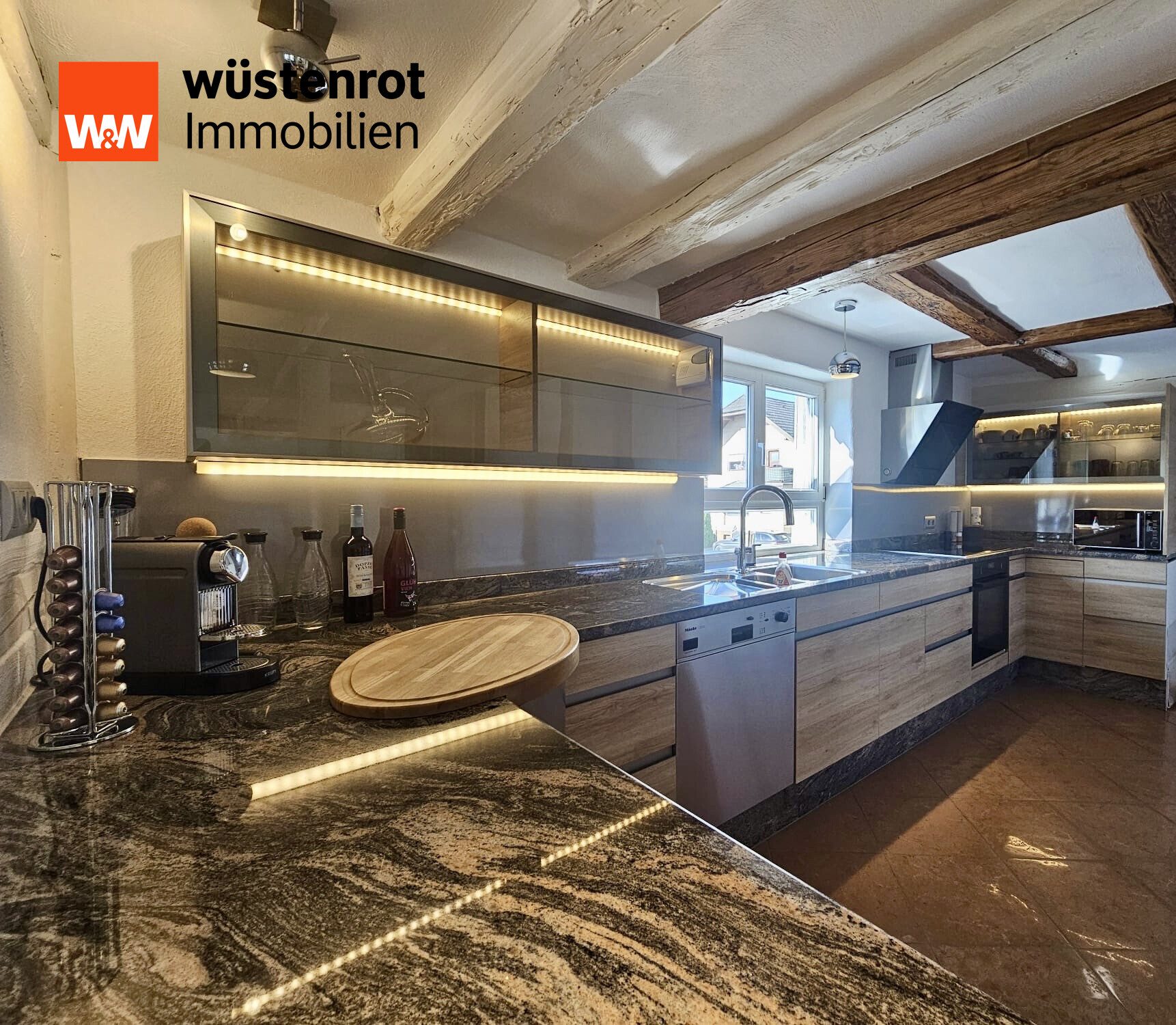 Immobilienangebot - Dunningen / Seedorf - Alle - Tradition neu definiert: Exklusives Fachwerkanwesen mit modernem Wohnkomfort & Traumgarten