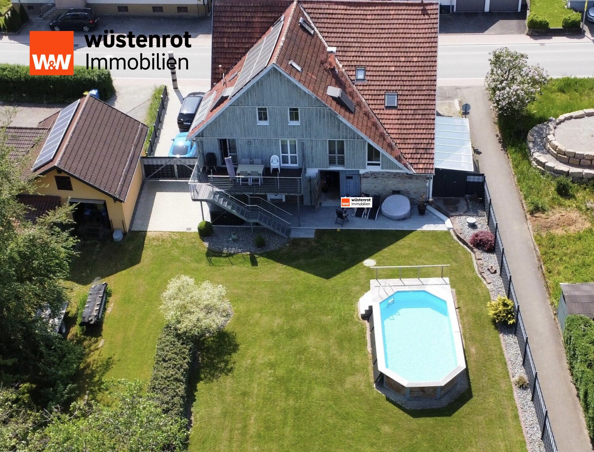 Immobilienangebot - Dunningen / Seedorf - Alle - Tradition neu definiert: Exklusives Fachwerkanwesen mit modernem Wohnkomfort & Traumgarten