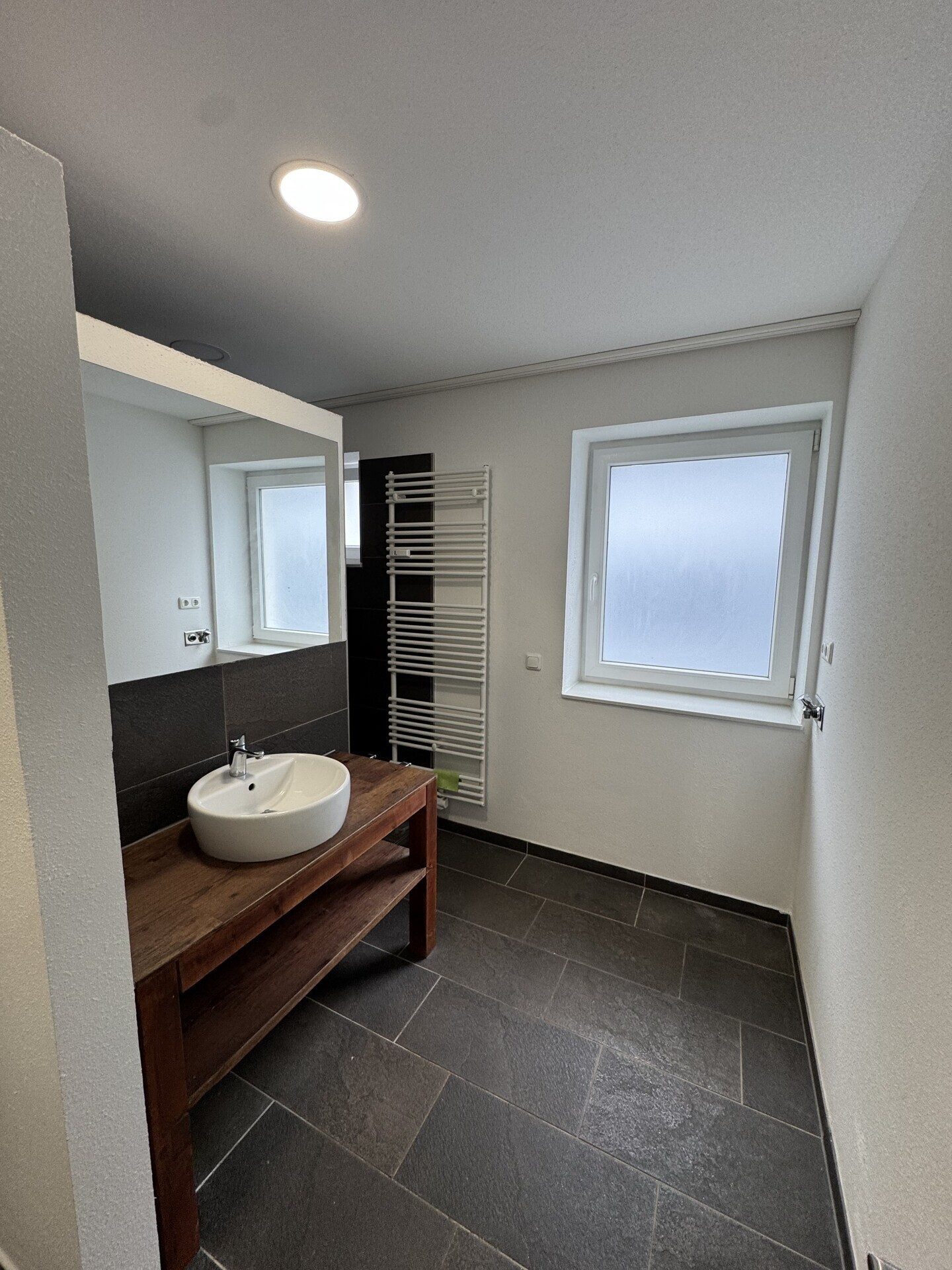 Immobilienangebot - Siegen - Alle - 2 Zi. Wohnung Nähe Uni Campus Unteres Schloß