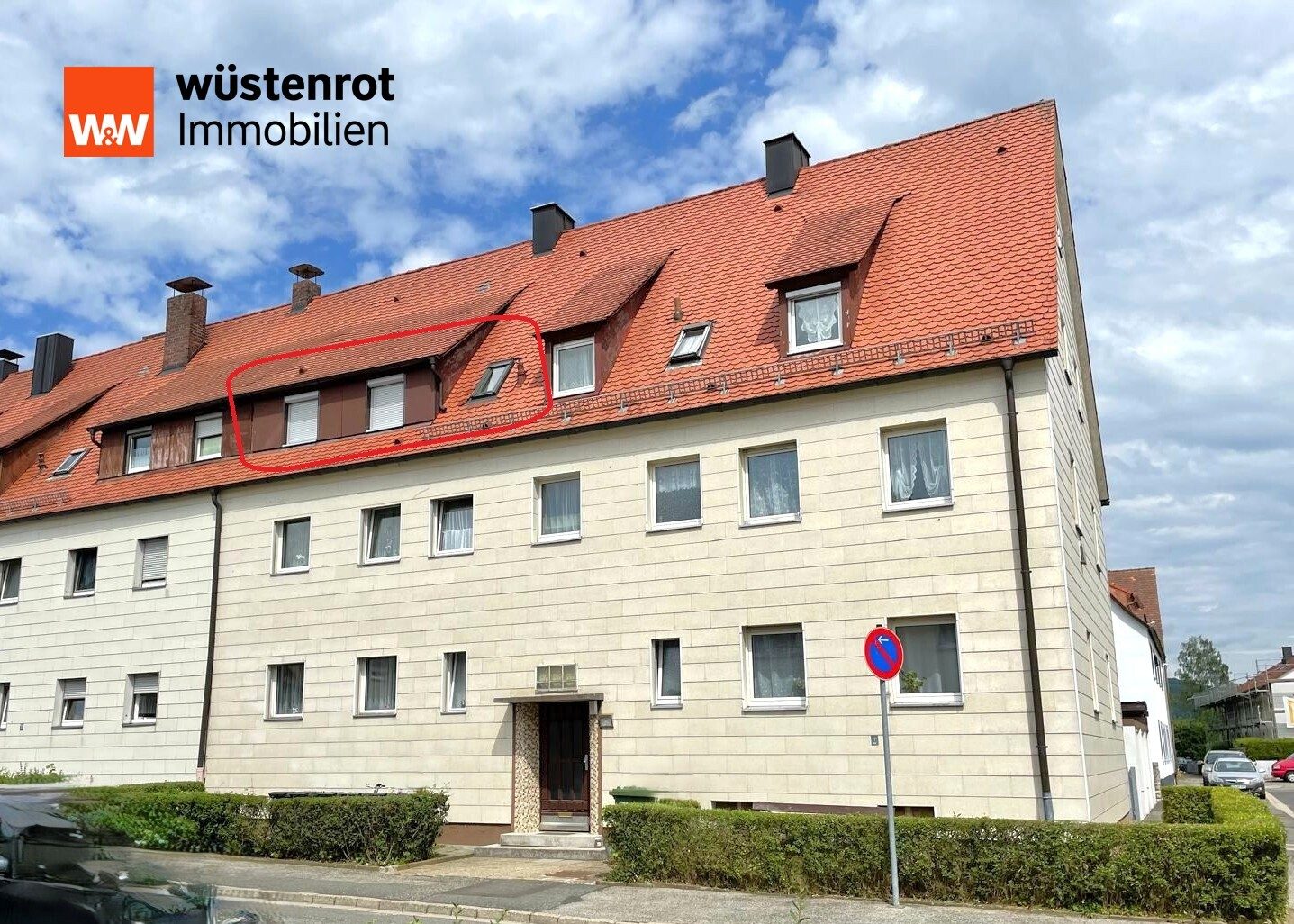 Immobilienangebot - Hersbruck - Alle - Modernisierte und gemütliche 2-Z-DG-Wohnung