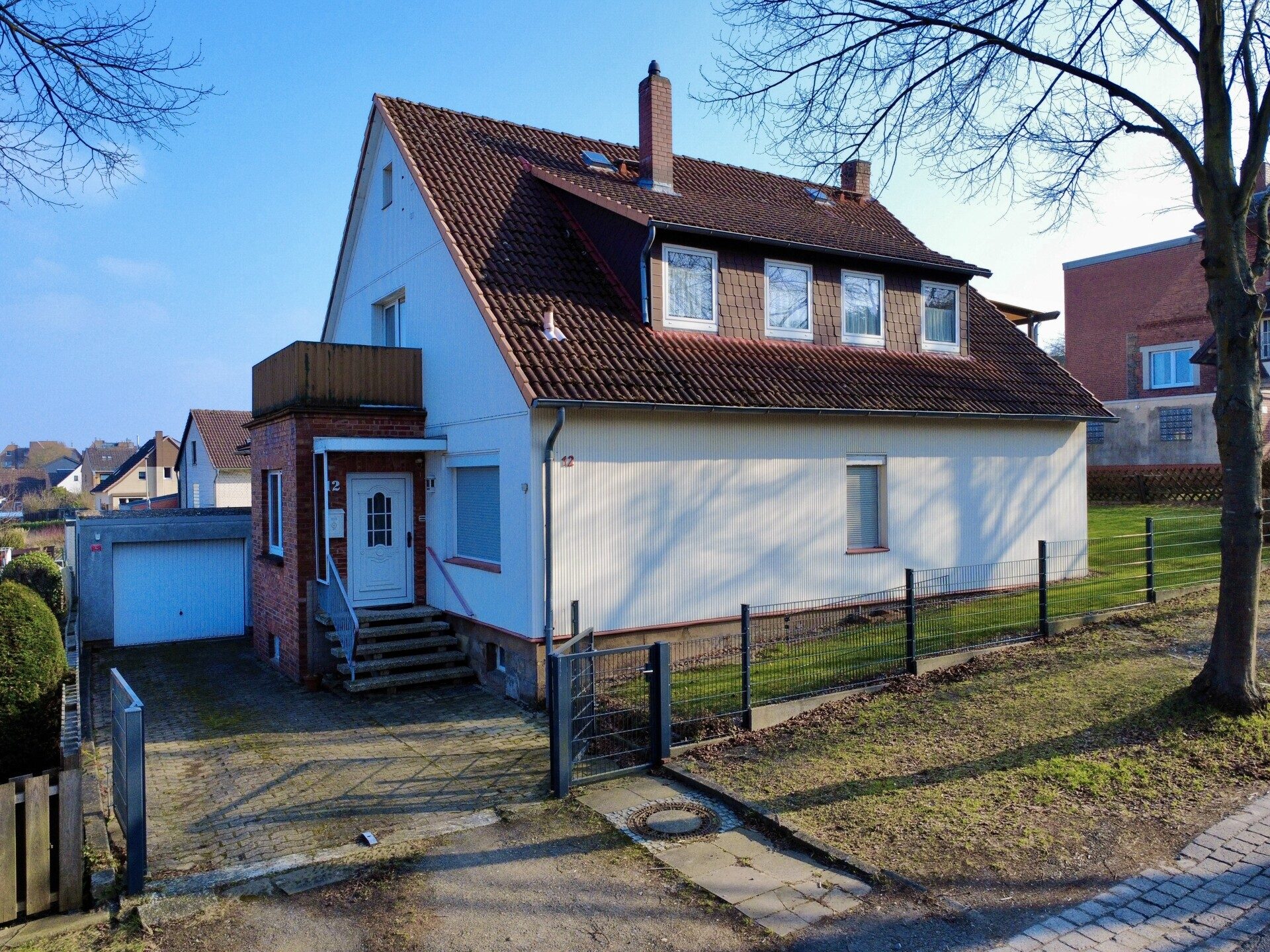 Immobilienangebot - Barsinghausen - Alle - großzügiges Einfamilienhaus mit viel Platz für die ganze Familie