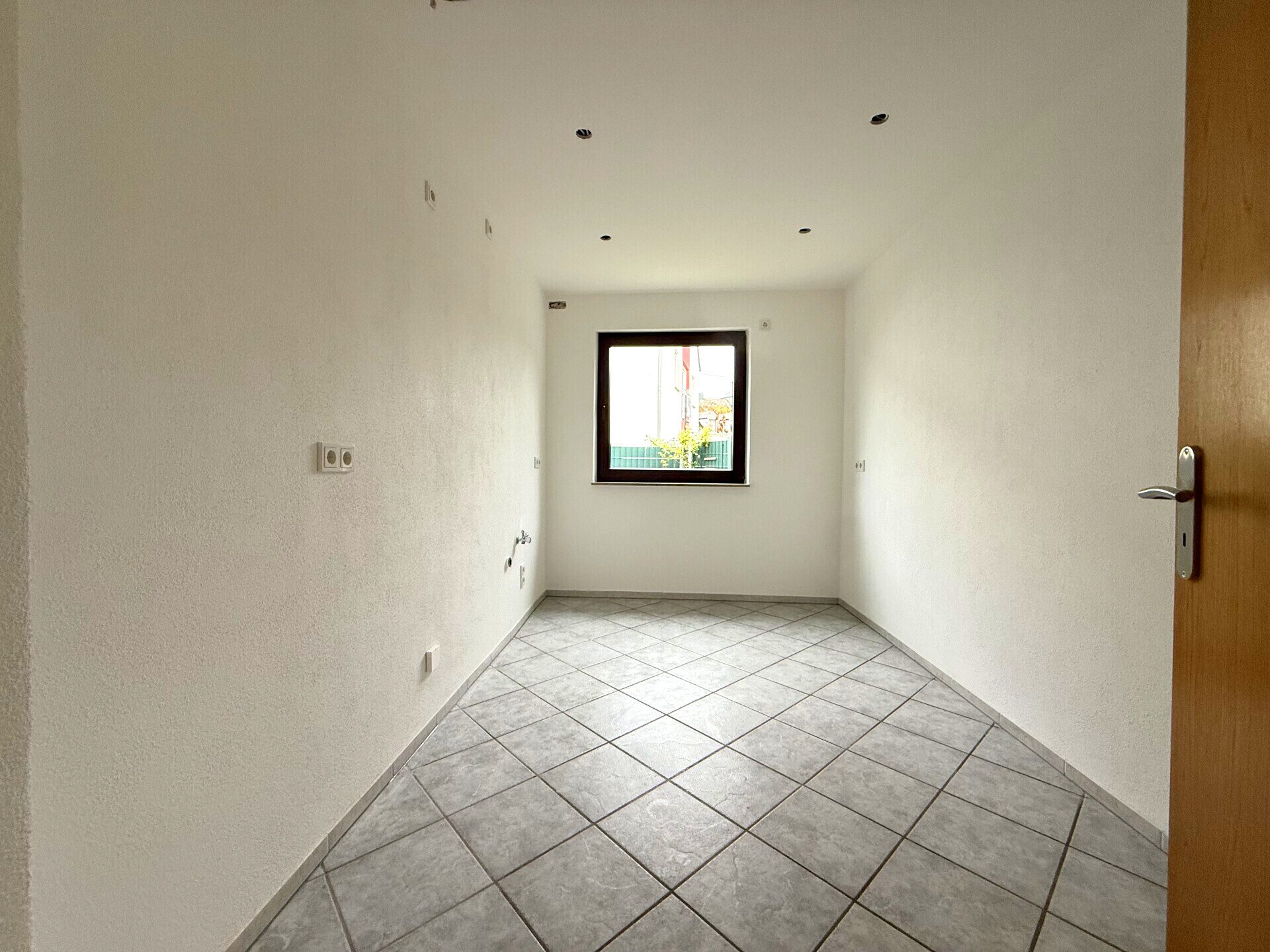 Immobilienangebot - Trittenheim - Alle - Geräumiges, modernisiertes Einfamilienhaus mit Garten zur Miete in Trittenheim!