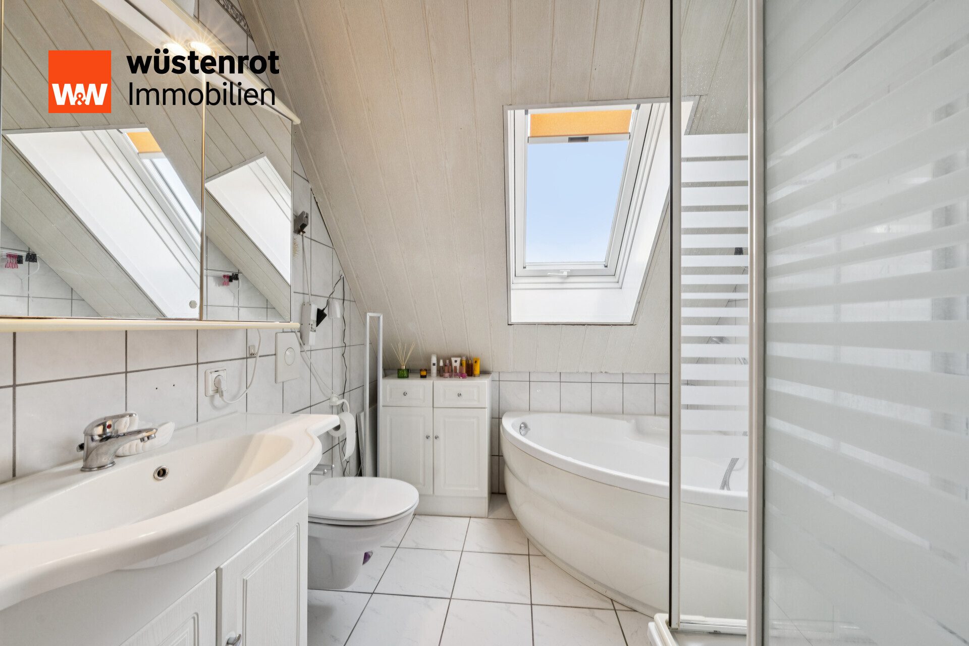 Immobilienangebot - Sailauf - Alle - Wunderschöne Doppelhaushälfte