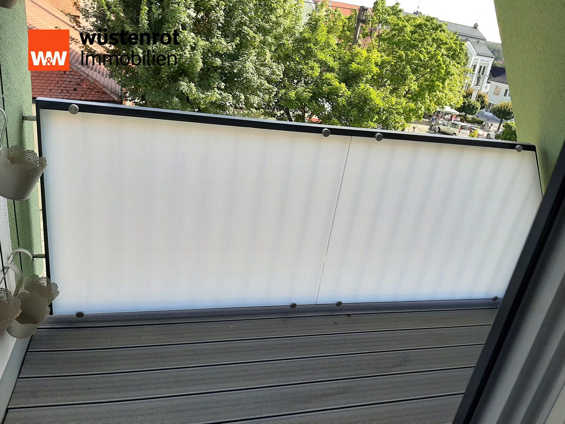 Immobilienangebot - Wolnzach - Alle - Moderne, helle DG-Wohnung mit Balkon und Aufzug in absolut zentraler Lage