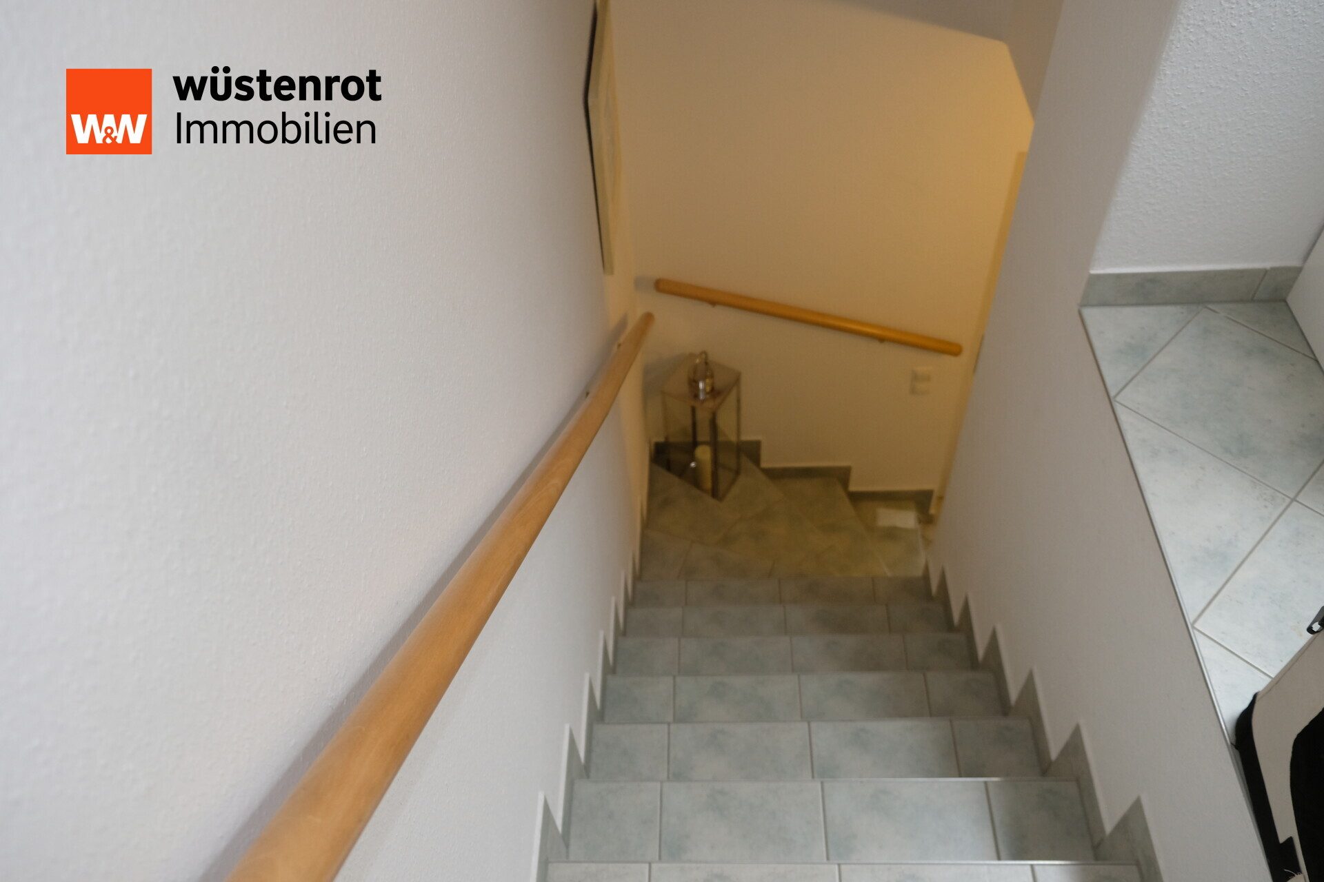 Immobilienangebot - Weißenborn/Erzgebirge - Alle - Sofort bezugsfertiges EFH mit 2 Garagen & Traumgarten in ruhiger Lage Weißenborn/Erzgeb.