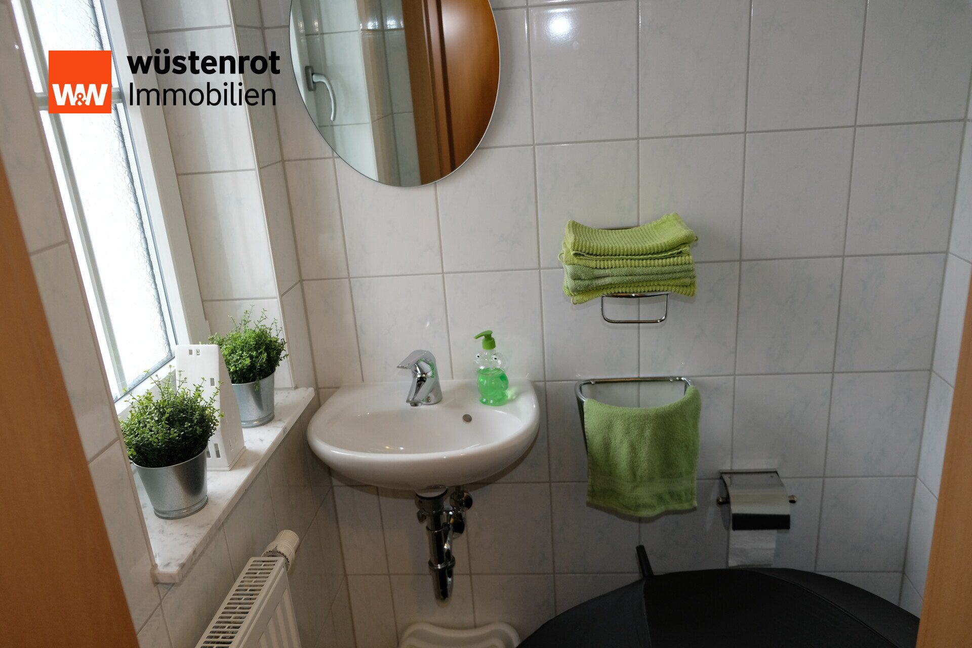 Immobilienangebot - Weißenborn/Erzgebirge - Alle - Sofort bezugsfertiges EFH mit 2 Garagen & Traumgarten in ruhiger Lage Weißenborn/Erzgeb.