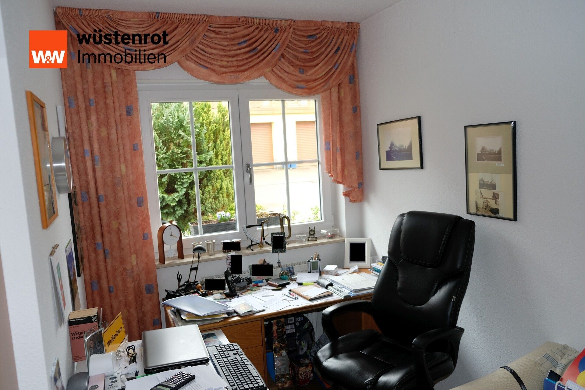Immobilienangebot - Weißenborn/Erzgebirge - Alle - Sofort bezugsfertiges EFH mit 2 Garagen & Traumgarten in ruhiger Lage Weißenborn/Erzgeb.
