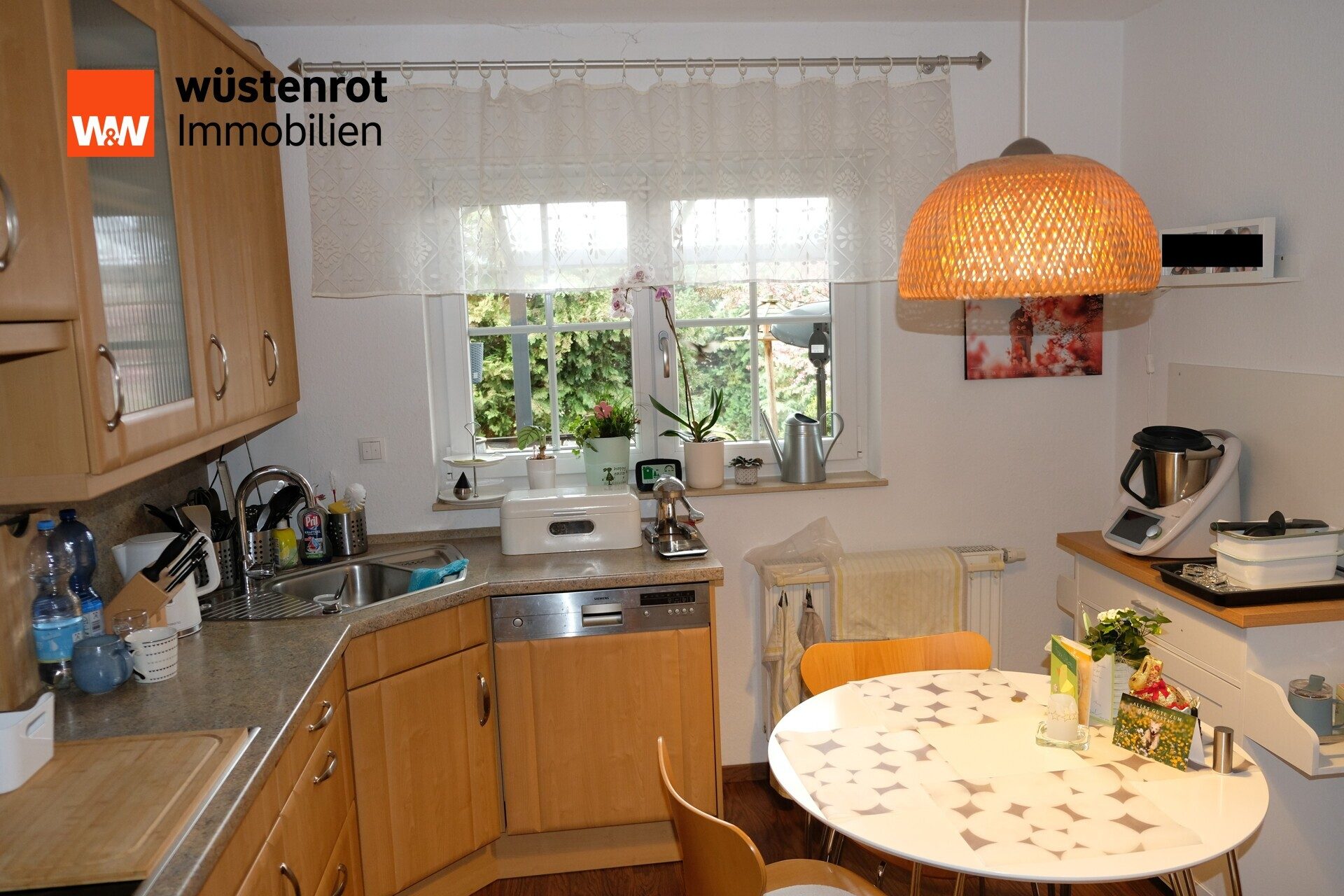 Immobilienangebot - Weißenborn/Erzgebirge - Alle - Sofort bezugsfertiges EFH mit 2 Garagen & Traumgarten in ruhiger Lage Weißenborn/Erzgeb.