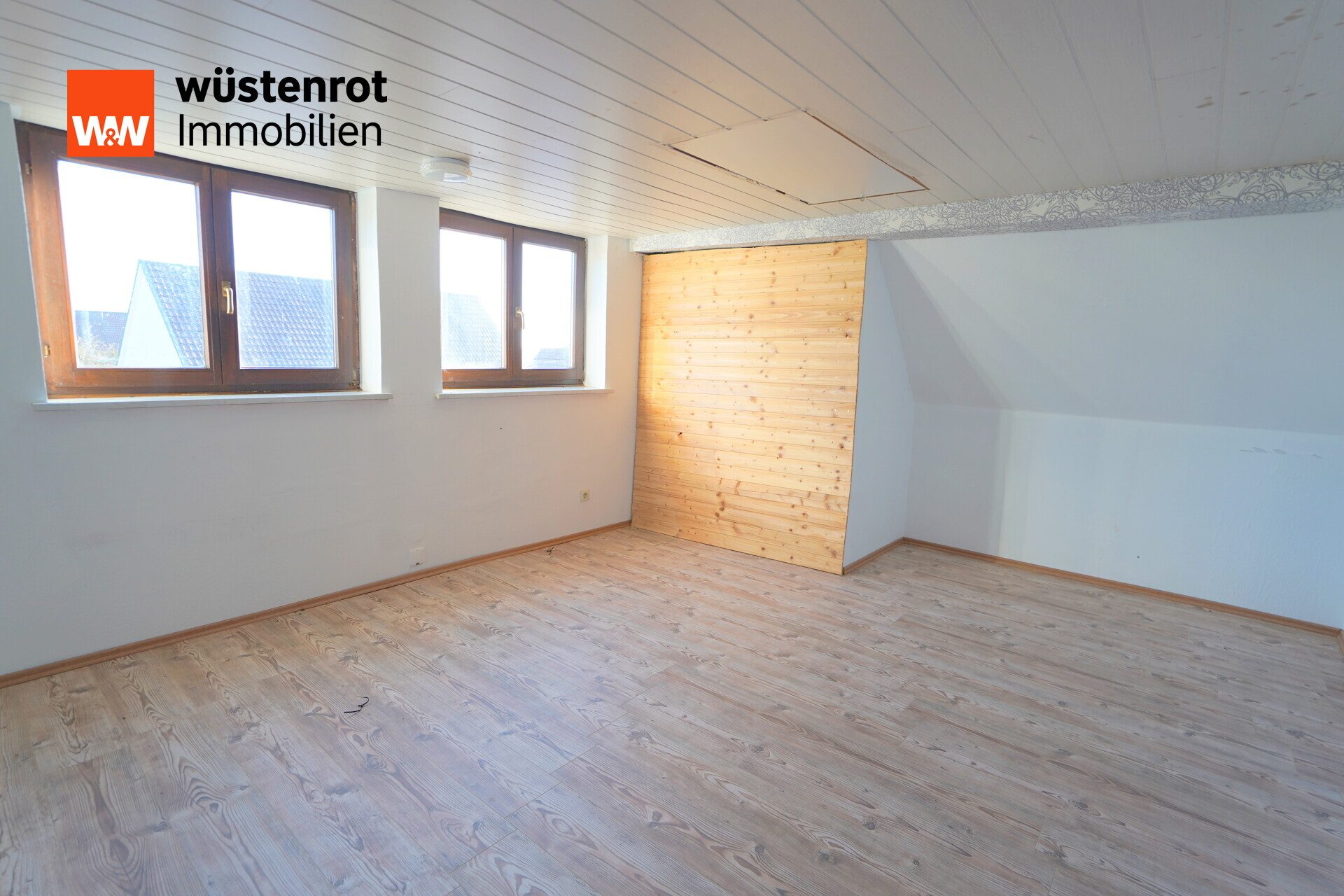 Immobilienangebot - Uttenweiler / Ahlen - Alle - Gaststätte mit Pächterwohnung– verkehrsgünstige Lage an der B312!
