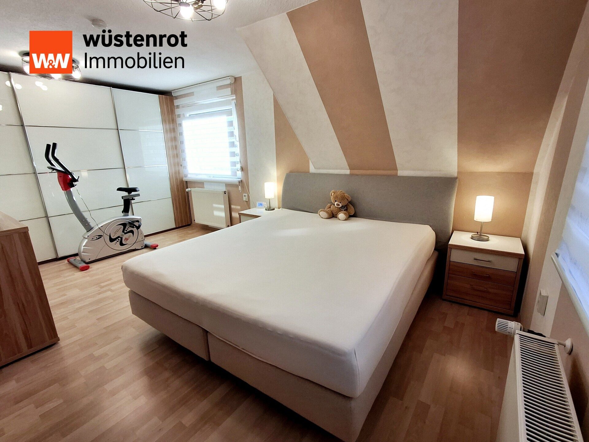 Immobilienangebot - Remscheid / Kremenholl - Alle - xxx Gemütliches kleines Einfamilienhaus in Remscheid Kremenholl , als Kapitalanlage xxx