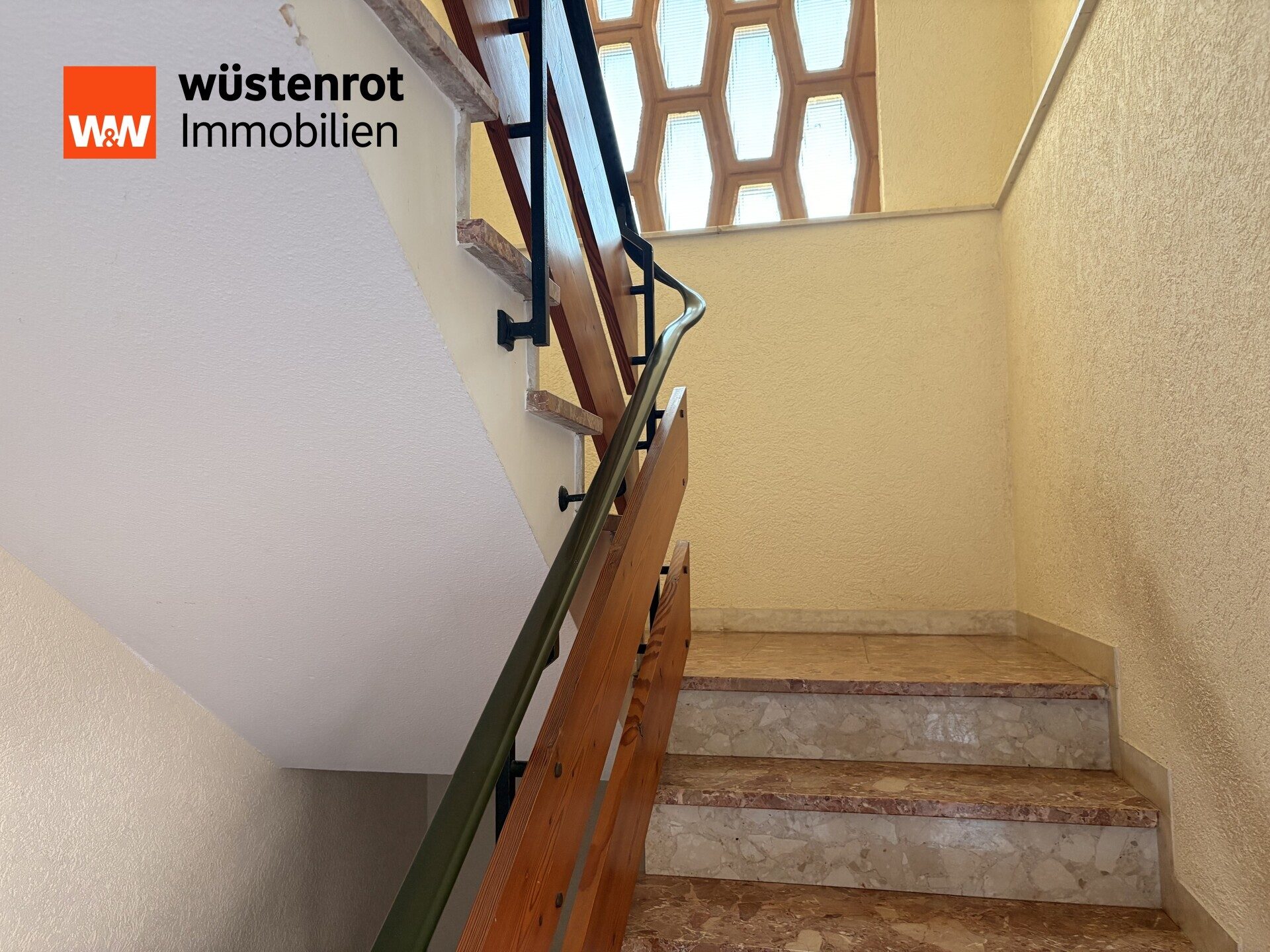 Immobilienangebot - Neuenbürg / Dennach - Alle - Zweifamilienhaus in Neuenbürg Dennach für Mehrgenerationen!