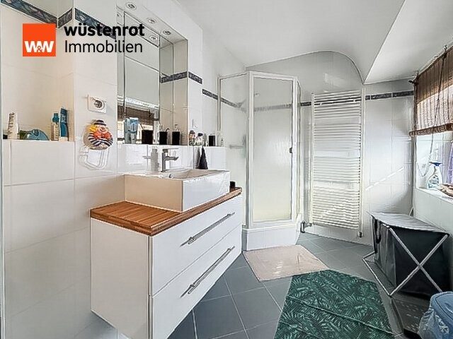 Immobilienangebot - Dülmen - Alle - Modernisiertes Doppelhaus mit energetischer Sanierung in zentraler Lage