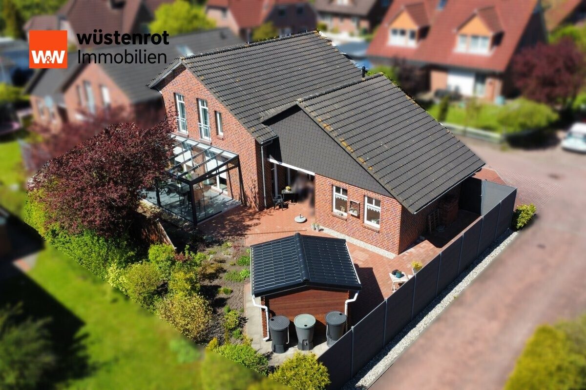 Immobilienangebot - Emden / Larrelt - Alle - RESERVIERT-Stilvolle Doppelhaushälfte im bevorzugten Stadtteil Emden Larrelt