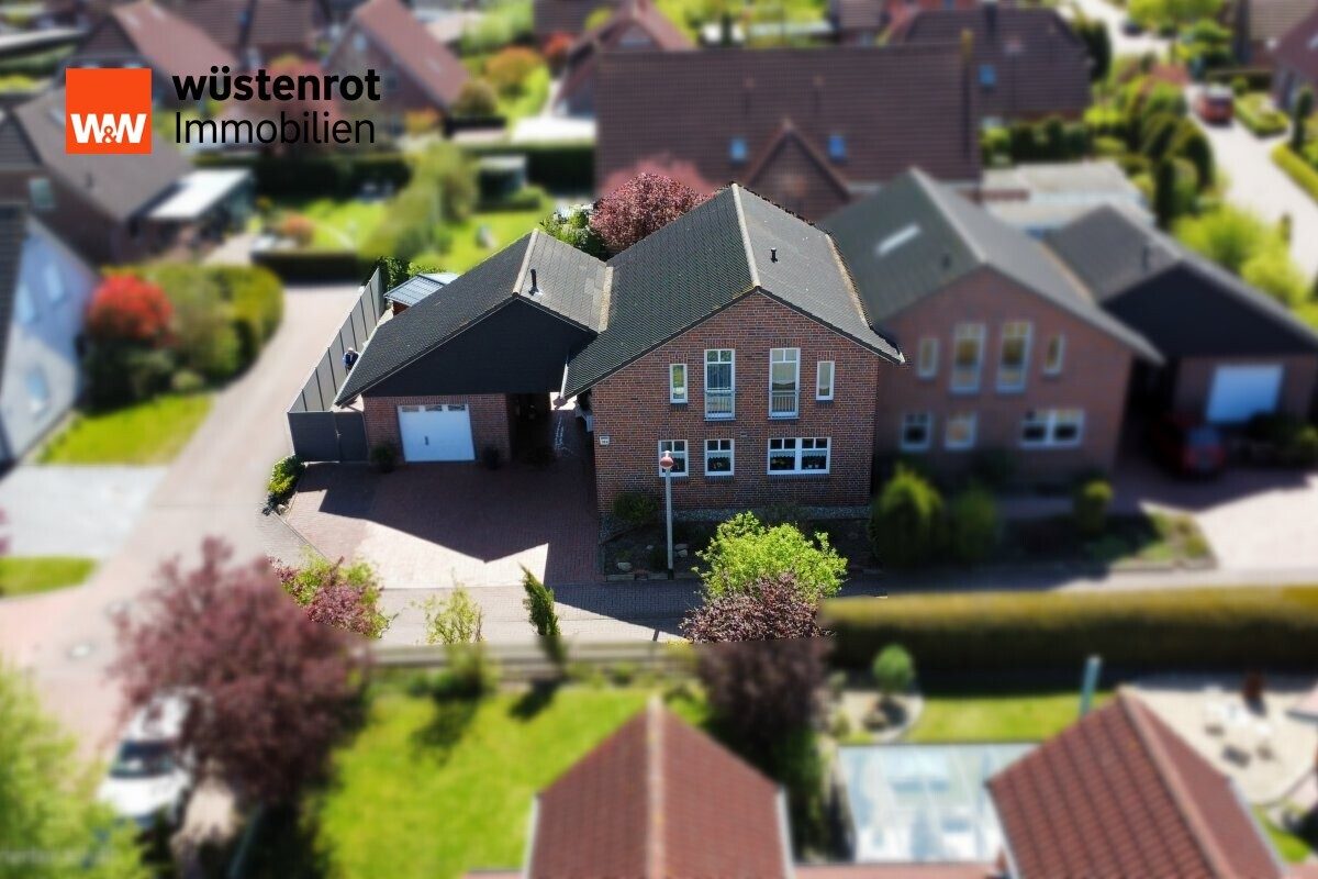 Immobilienangebot - Emden / Larrelt - Alle - RESERVIERT-Stilvolle Doppelhaushälfte im bevorzugten Stadtteil Emden Larrelt