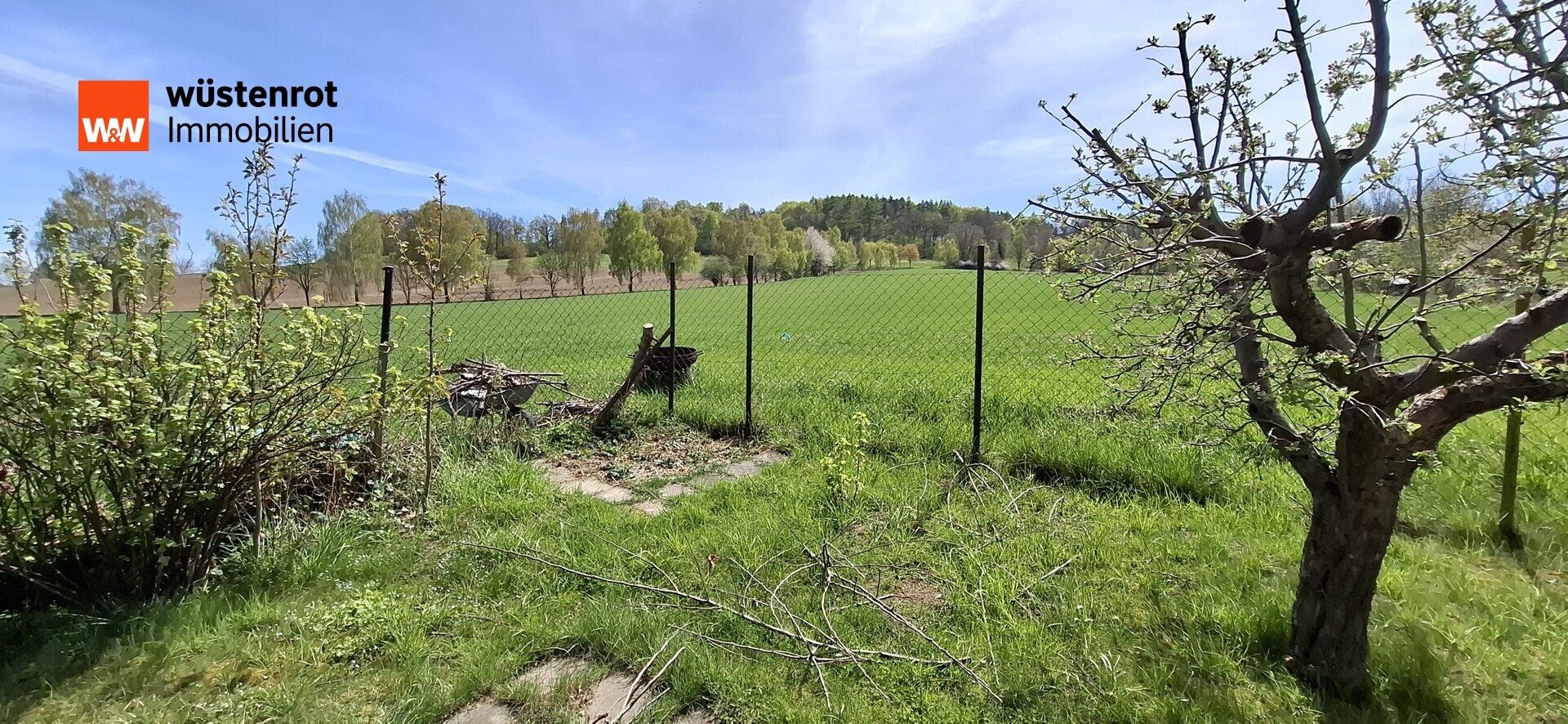 Immobilienangebot - Wehrsdorf - Alle - Wohnhaus in bezaubernder Lage von Wehrsdorf- auch für Eigennutzer bestens geeignet
