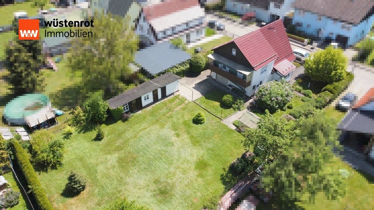 Immobilienangebot - Giengen - Alle - Einfamilienhaus mit großem Potenzial: 954 m² Grundstück in Giengen-Burgberg