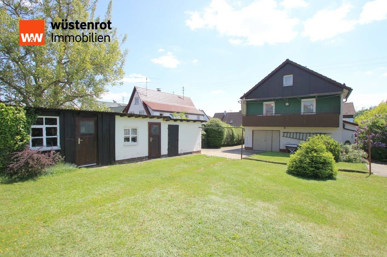 Immobilienangebot - Giengen - Alle - Einfamilienhaus mit großem Potenzial: 954 m² Grundstück in Giengen-Burgberg