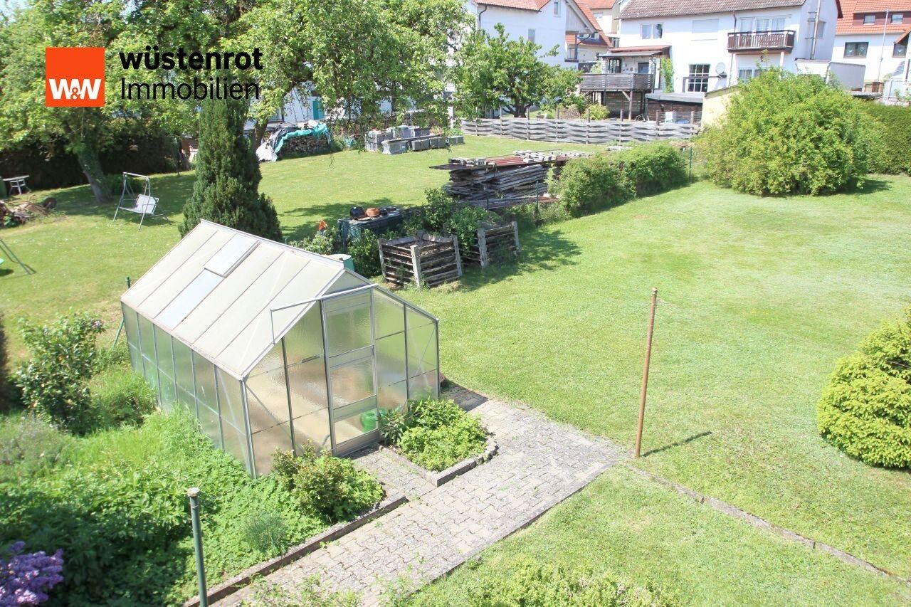 Immobilienangebot - Giengen - Alle - Einfamilienhaus mit großem Potenzial: 954 m² Grundstück in Giengen-Burgberg