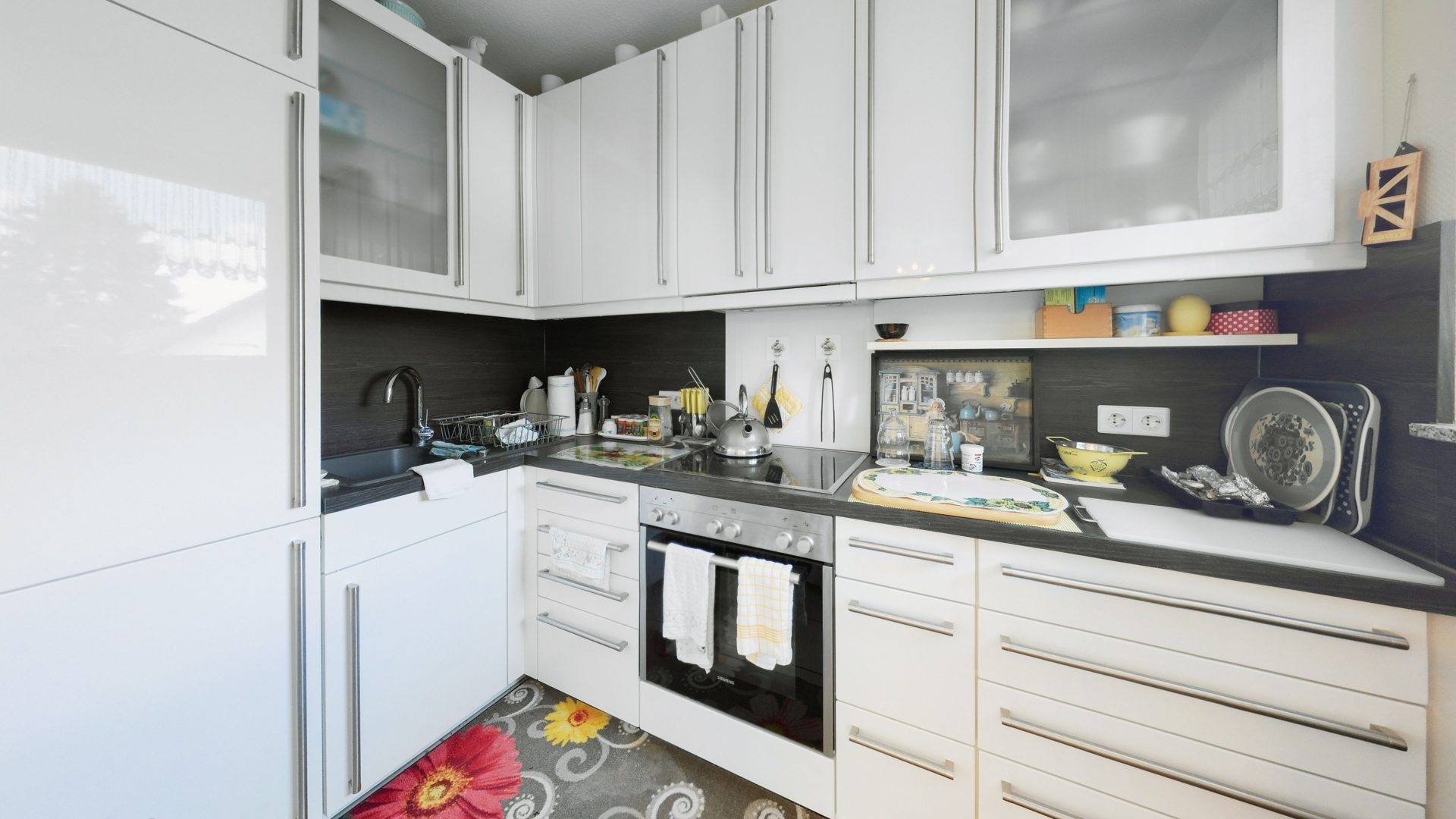 Immobilienangebot - Pulheim - Alle - Mit 3D Rundgang: Ideal für Paare! Moderne 2-Zimmer-Wohnung mit Balkon im Herzen von Pulheim
