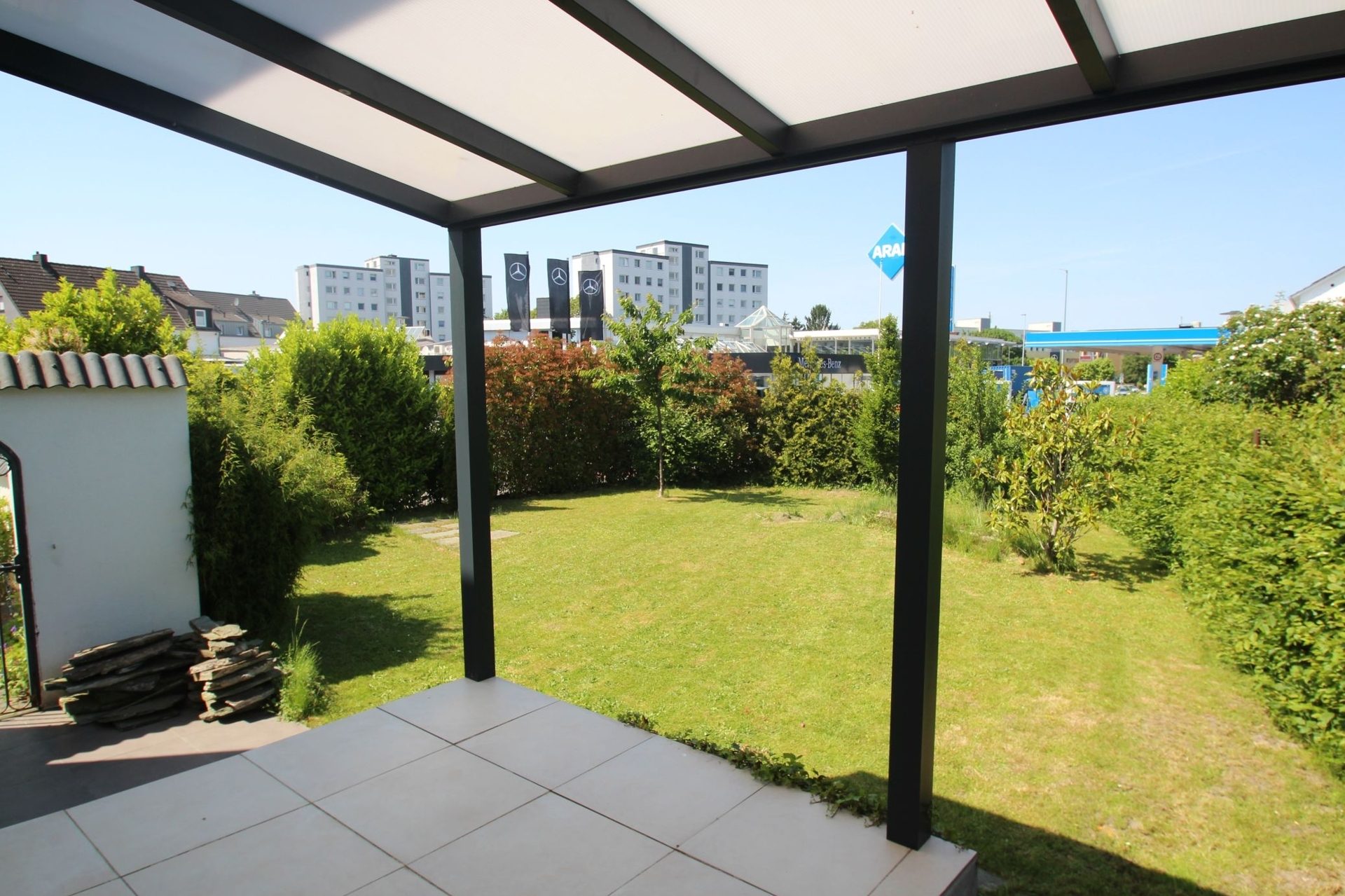 Immobilienangebot - Geilenkirchen - Alle - 3D: Stilvolles Wohnjuwel in der Innenstadt: kernsaniert, möbliert, bezugsfertig