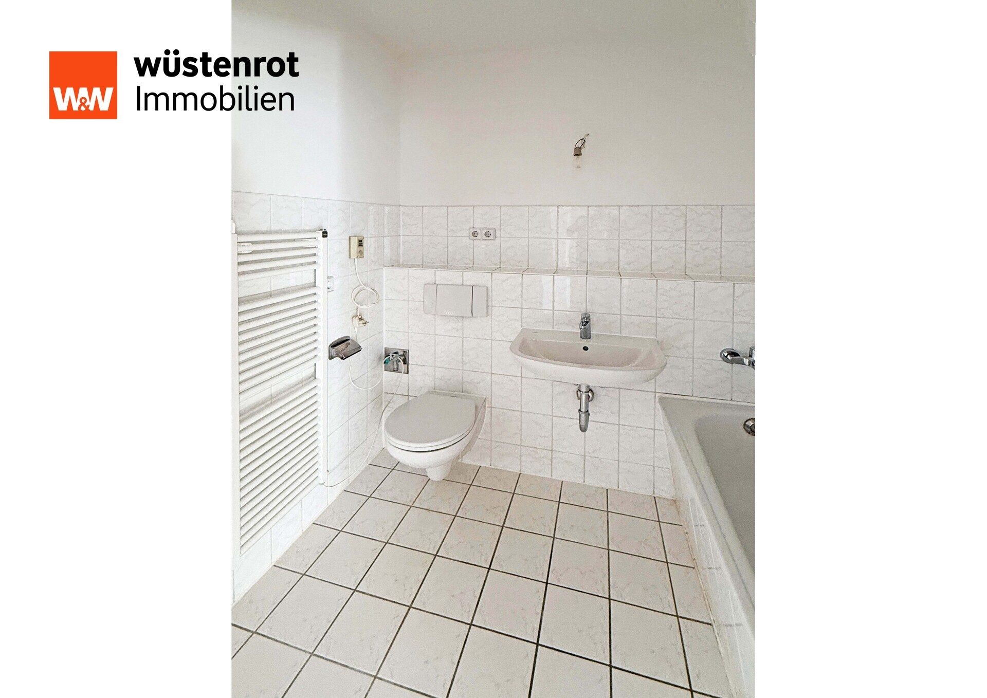 Immobilienangebot - Neubrandenburg - Alle - FAST IM STADTZENTRUM UND MIT EINEM GROSSEM BALKON