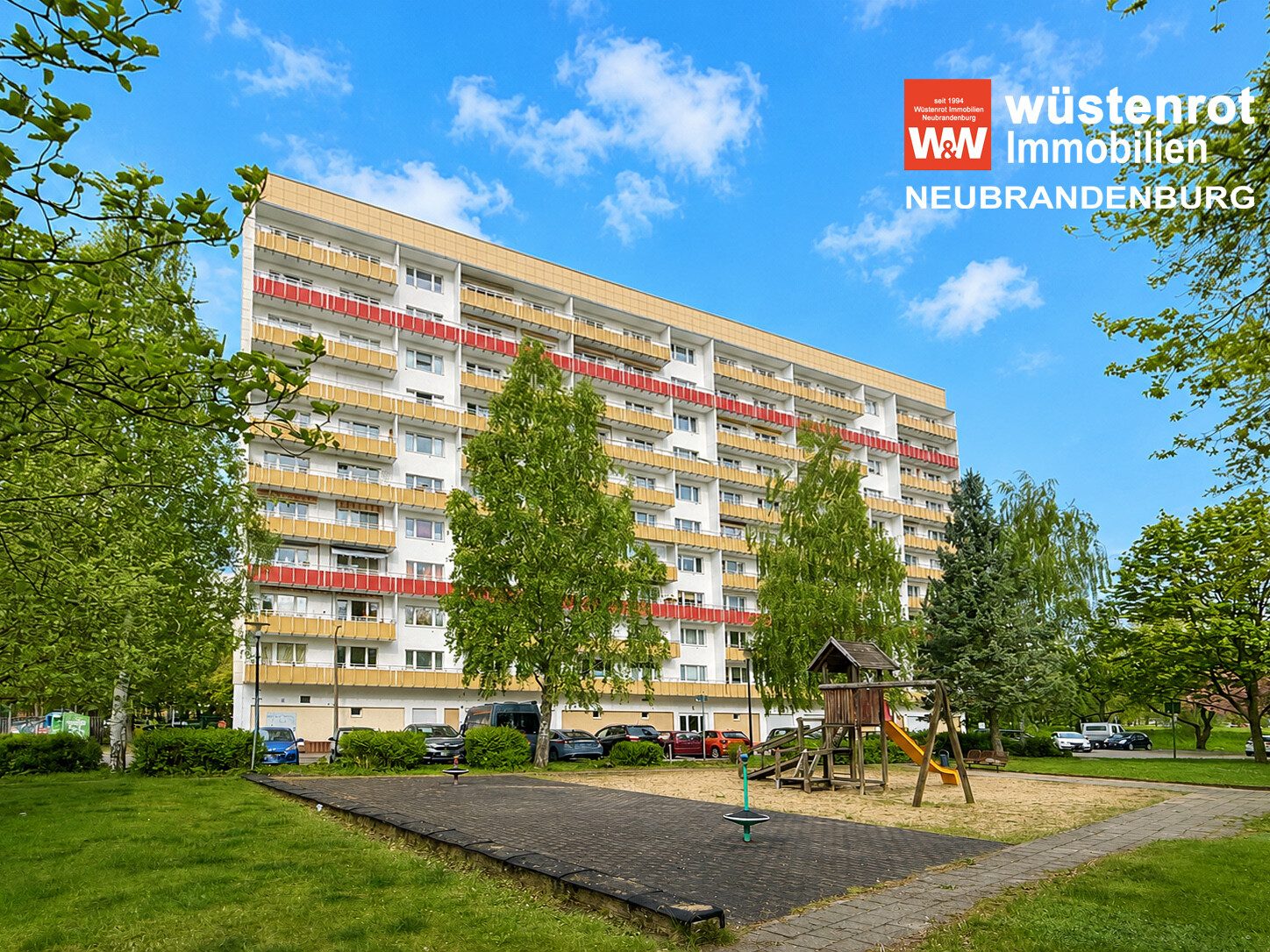 Immobilienangebot - Neubrandenburg - Alle - FAST IM STADTZENTRUM UND MIT EINEM GROSSEM BALKON