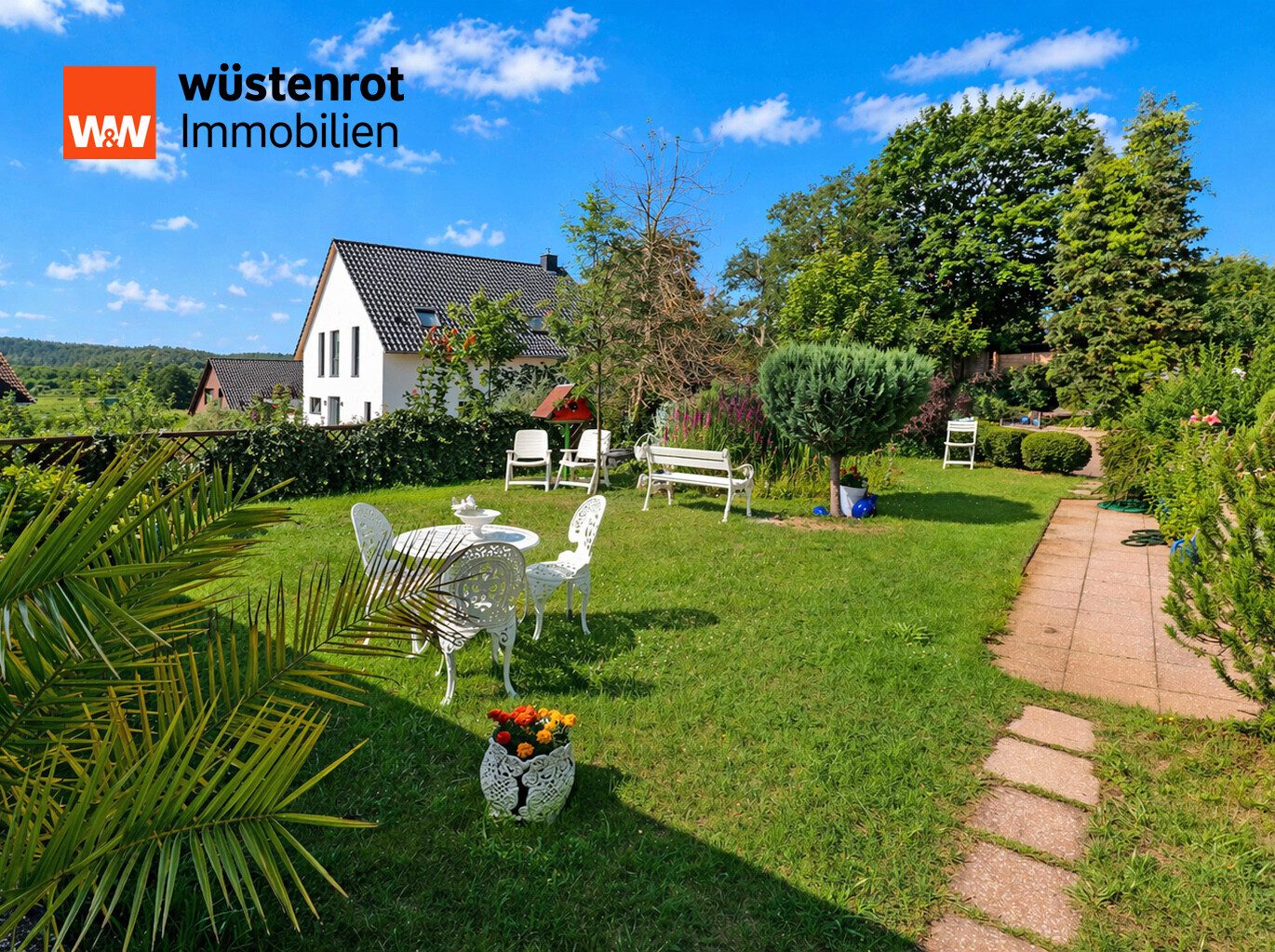 Immobilienangebot - Ahlbeck - Alle - SELBST WOHNEN + VERMIETEN: EINFAMILIENHAUS + ZWEI FERIENHÄUSER + FERIENWOHNUNG + GROSSES GRUNDSTÜCK