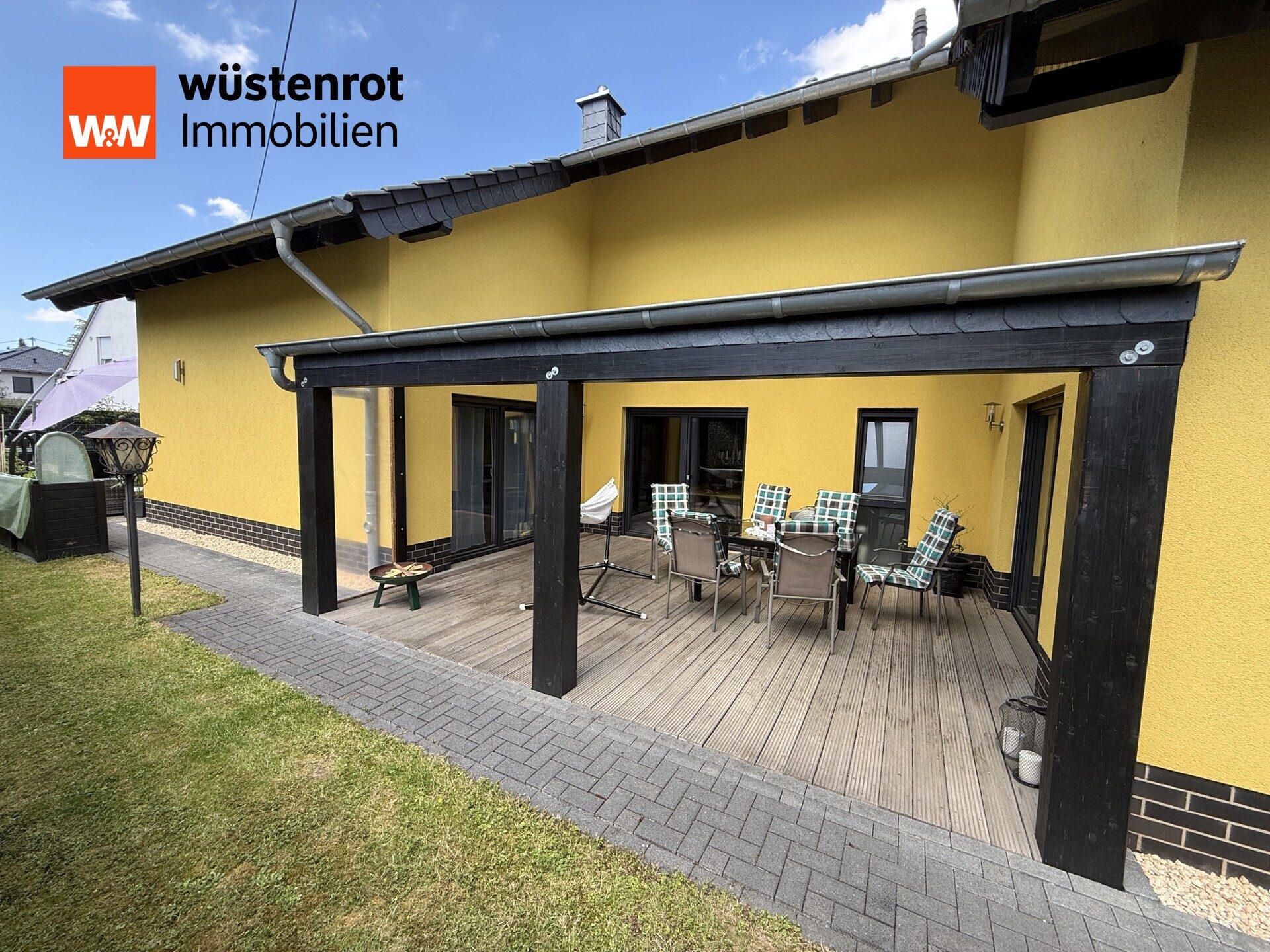Immobilienangebot - Buchholz (Westerwald) - Alle - Ein Bungalow der keine Wünsche offen lässt!  Buchholz