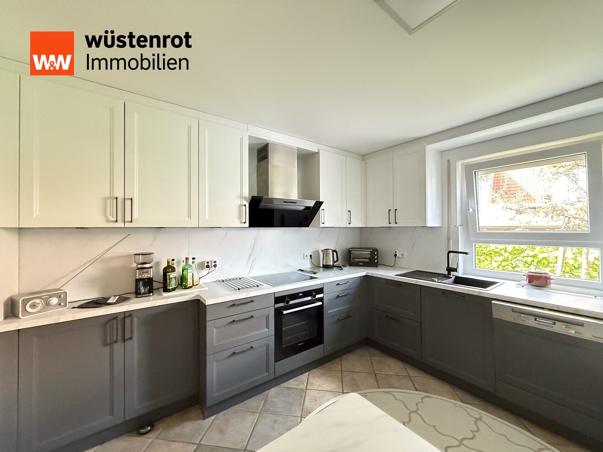 Immobilienangebot - Meine - Alle - Modernisierte DHH in zweiter Reihe einer ruhigen, gepflegten Wohnsiedlung nahe dem Ortskern v. Meine
